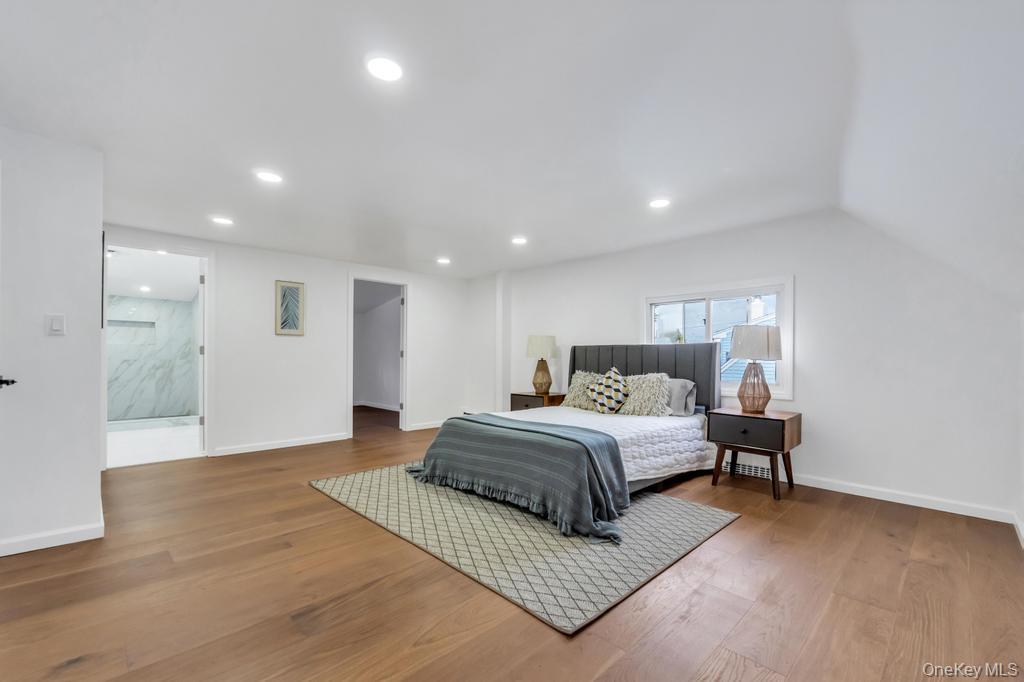 20 Howard Street – For Sale photo 13