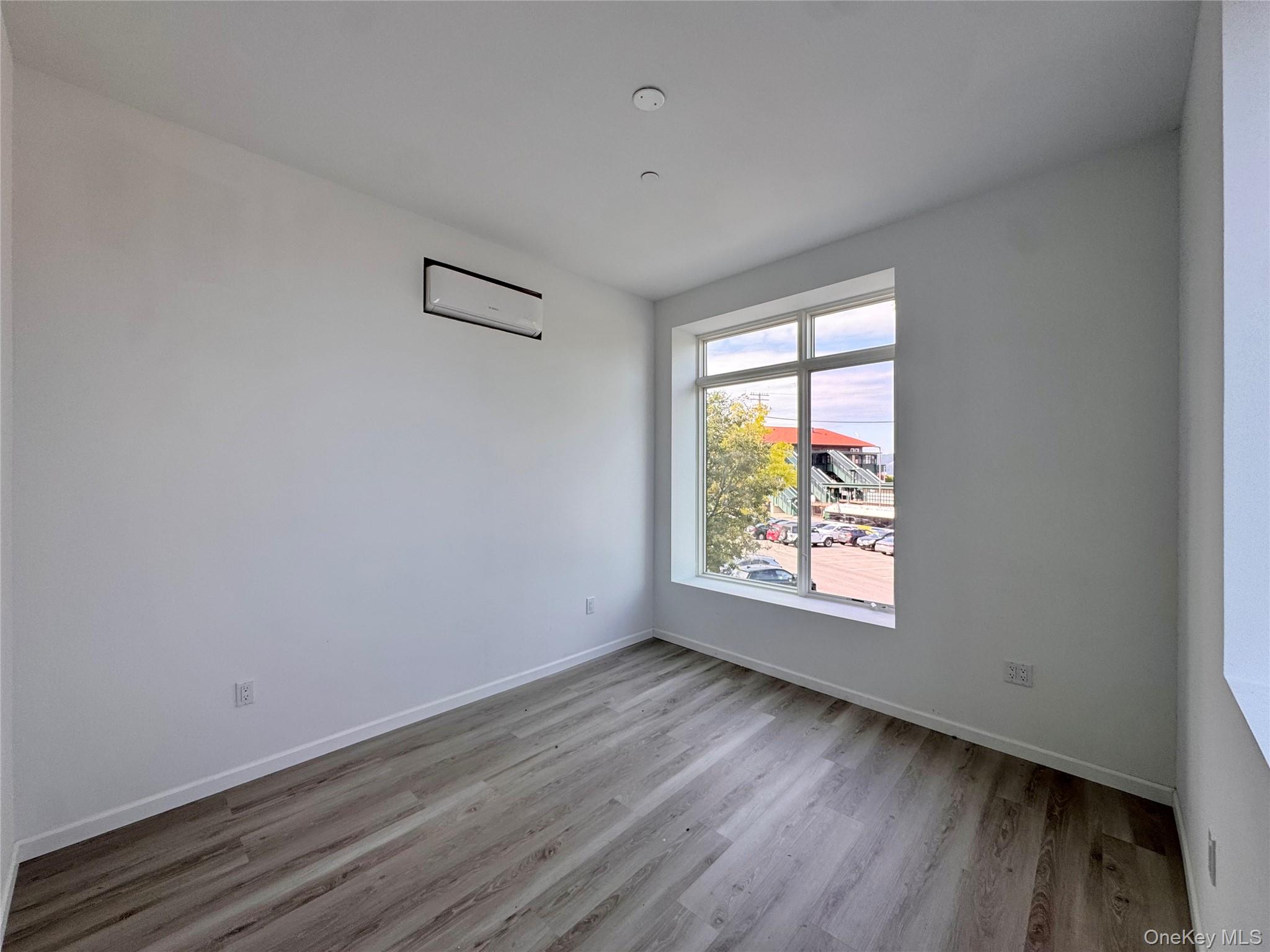 1 Depot Square, Unit 102 photo 8