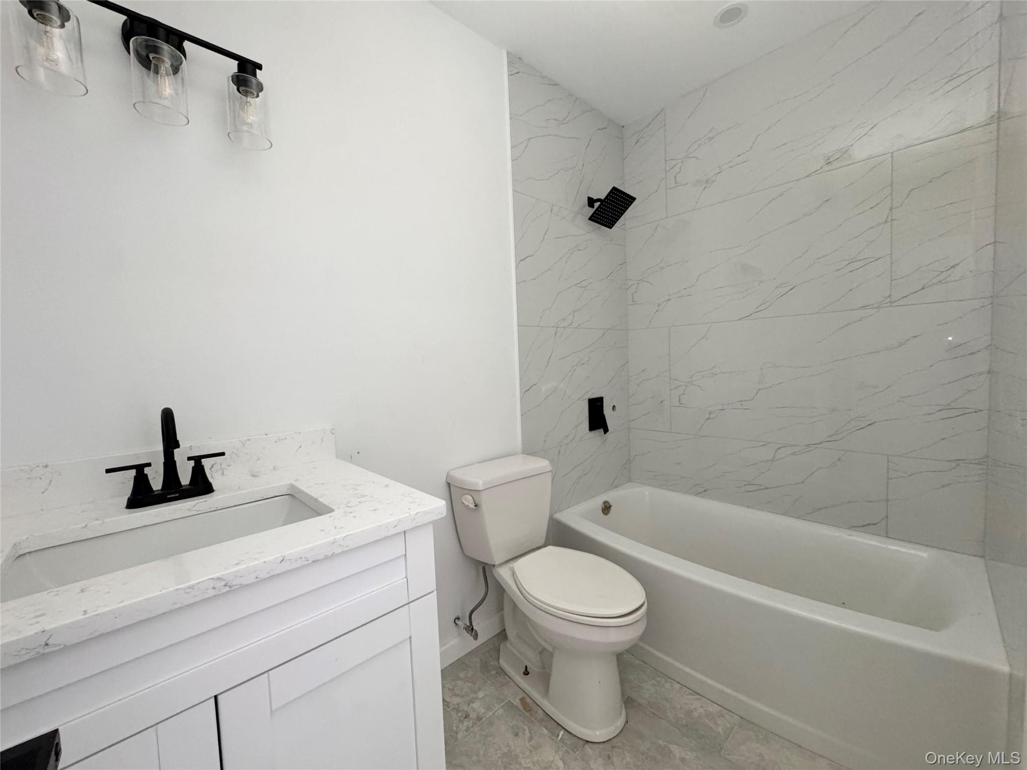 1 Depot Square, Unit 102 photo 4