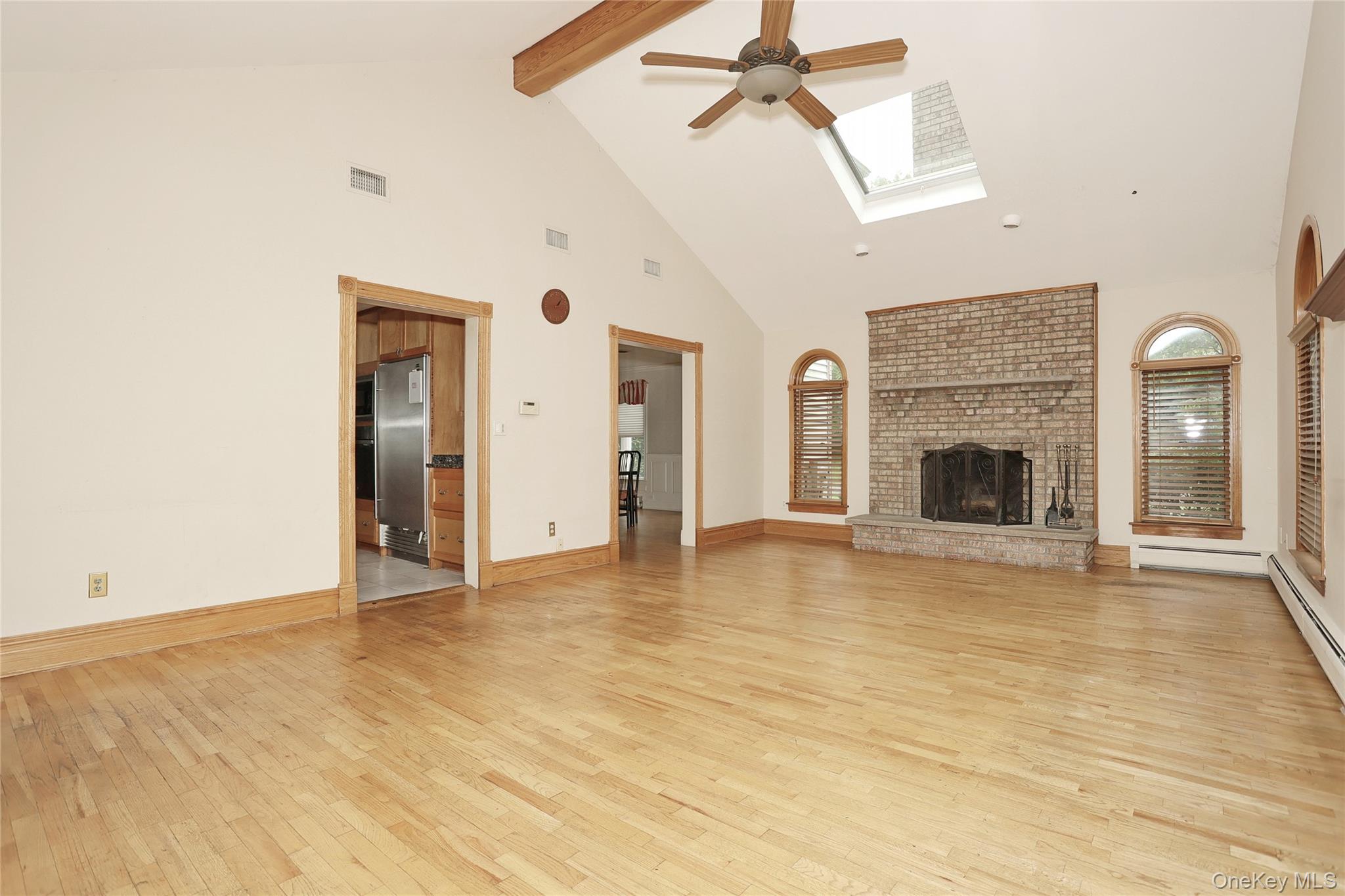 6 Nicole Way – For Sale photo 9