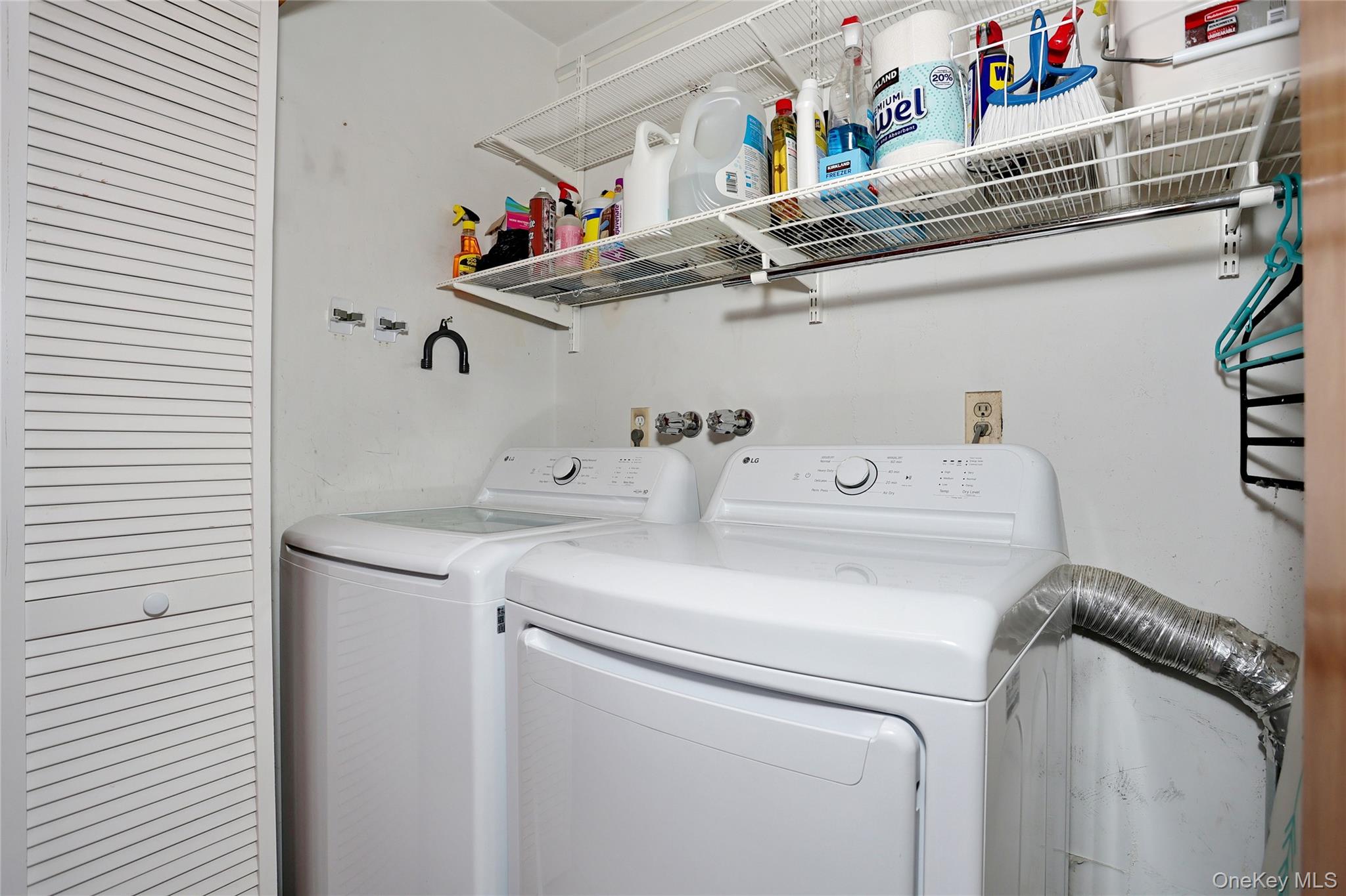 6 Nicole Way – For Sale photo 13