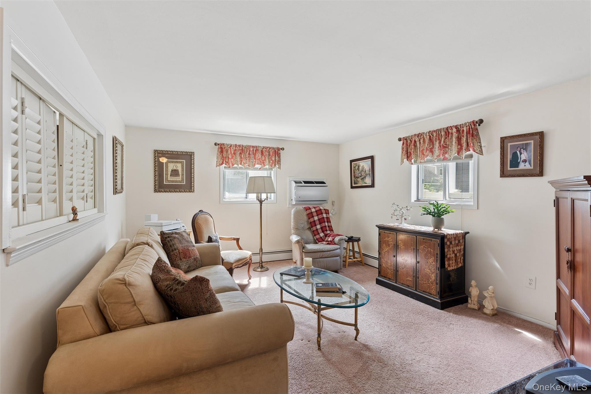 1928 Gormley Avenue – For Sale photo 6