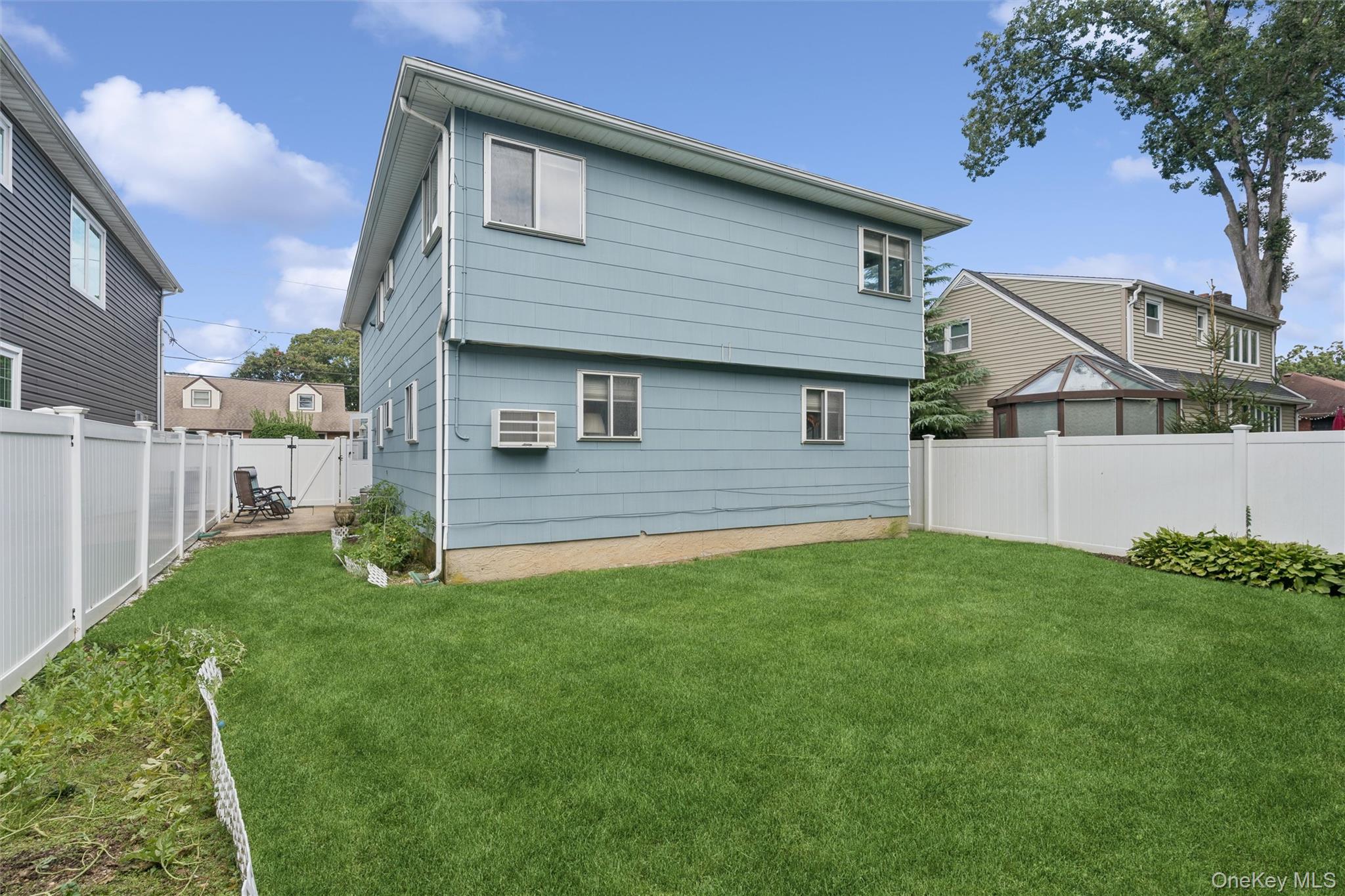 1928 Gormley Avenue – For Sale photo 23