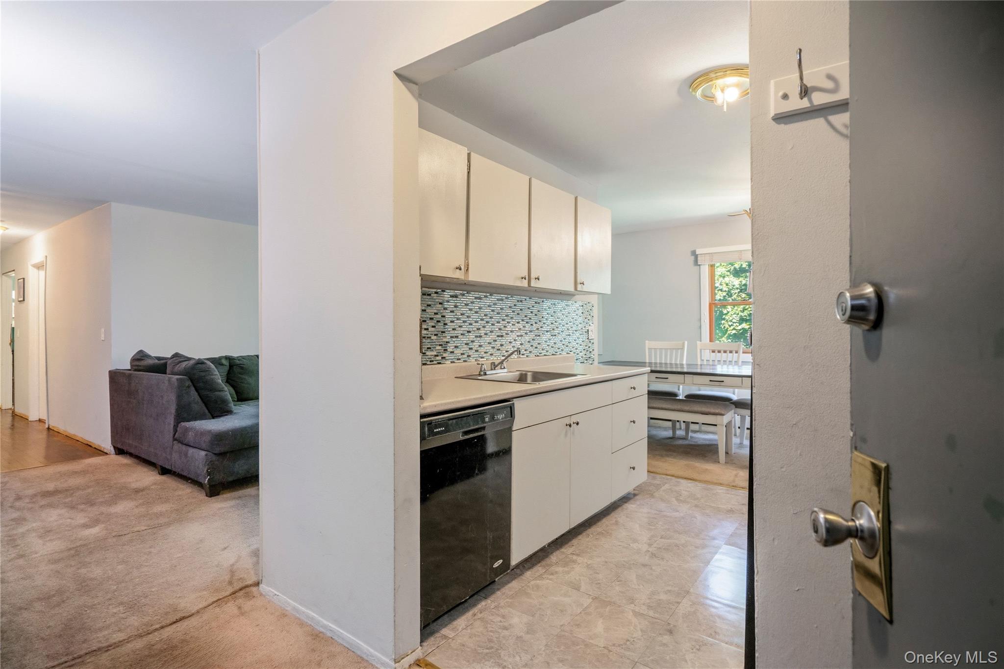 2453 Union, Unit 20B photo 2