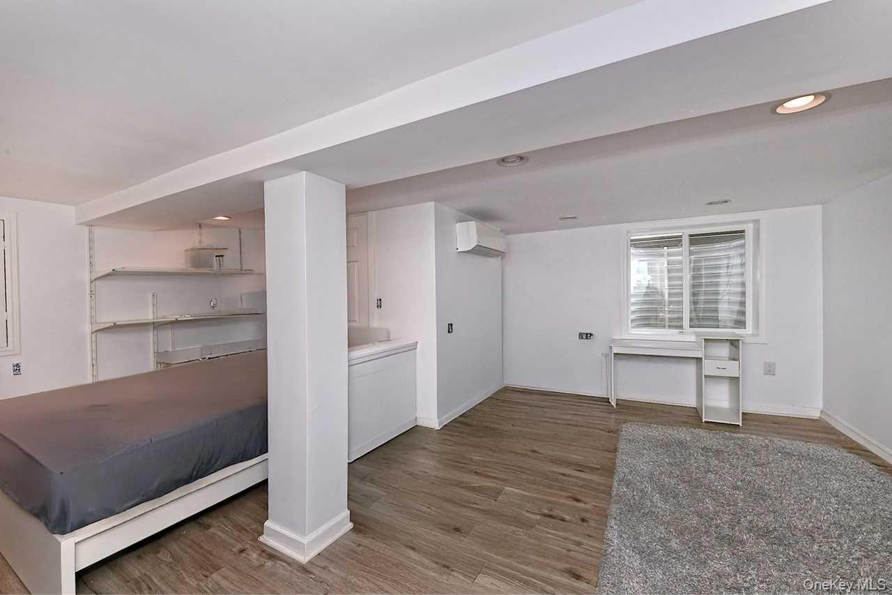 102 Roxbury Road – For Sale photo 15