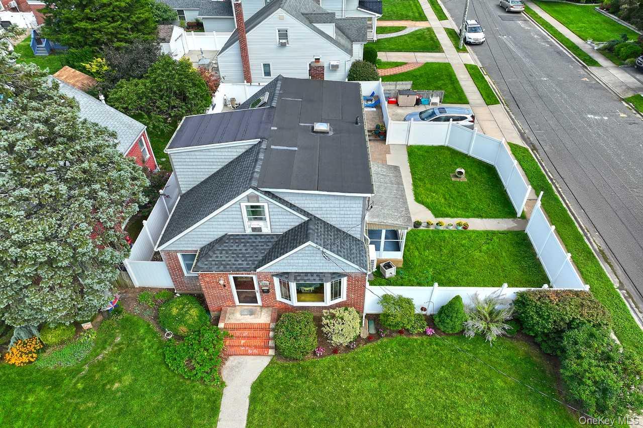 102 Roxbury Road – For Sale photo 26