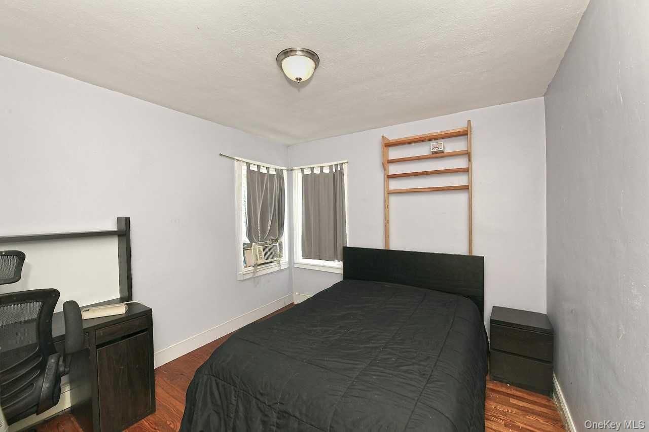 102 Roxbury Road – For Sale photo 13