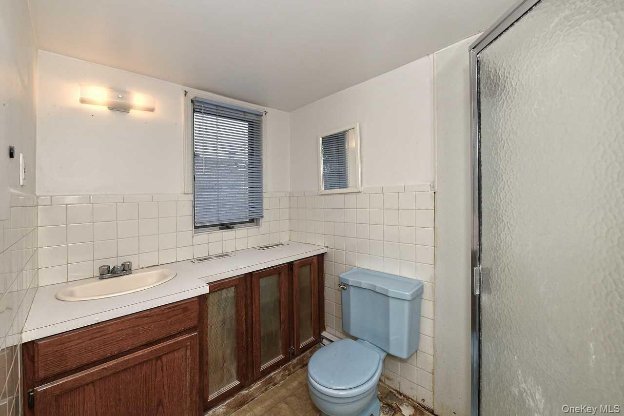 102 Roxbury Road – For Sale photo 19