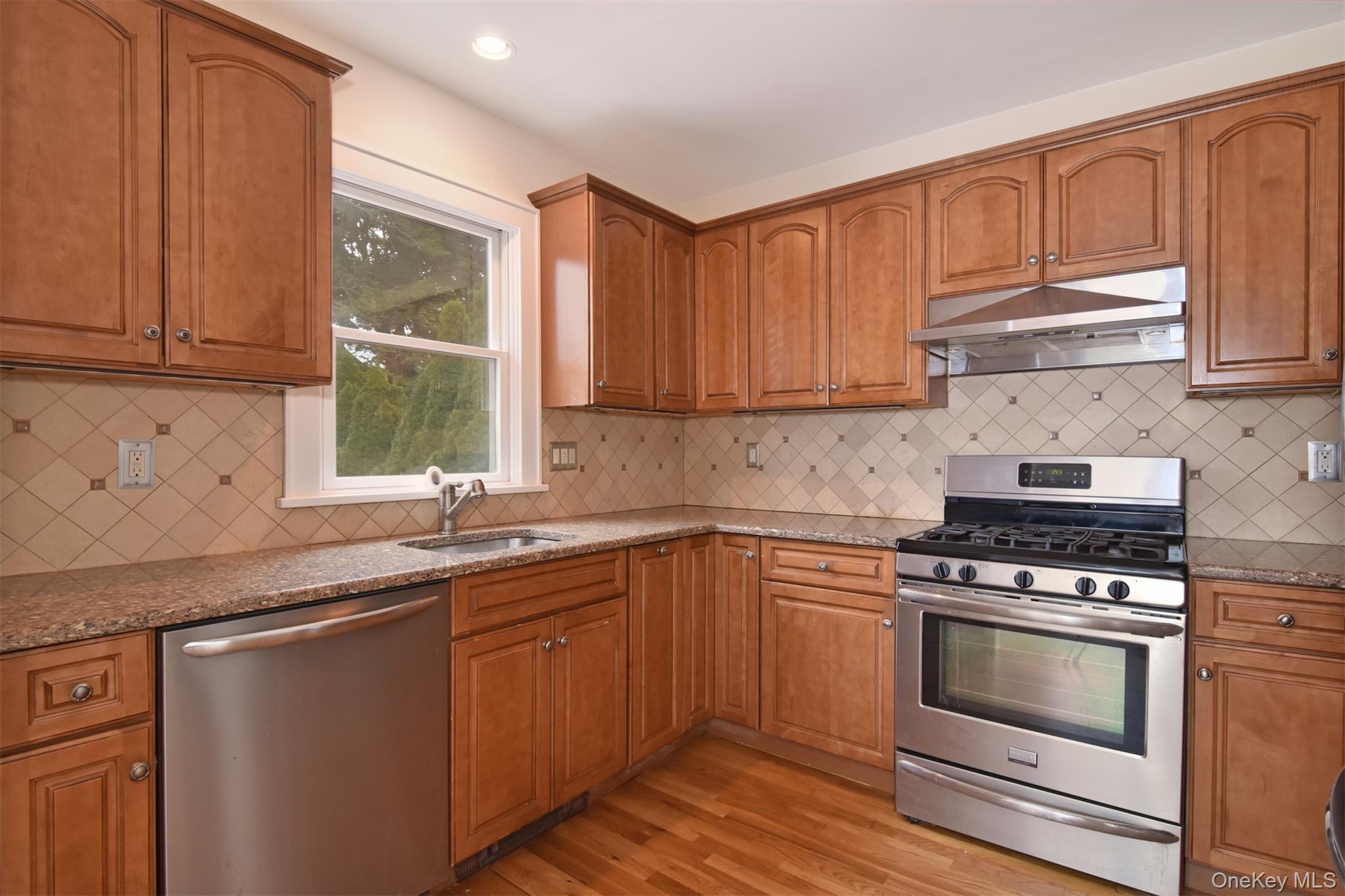 53 Briggs Avenue – For Sale photo 17