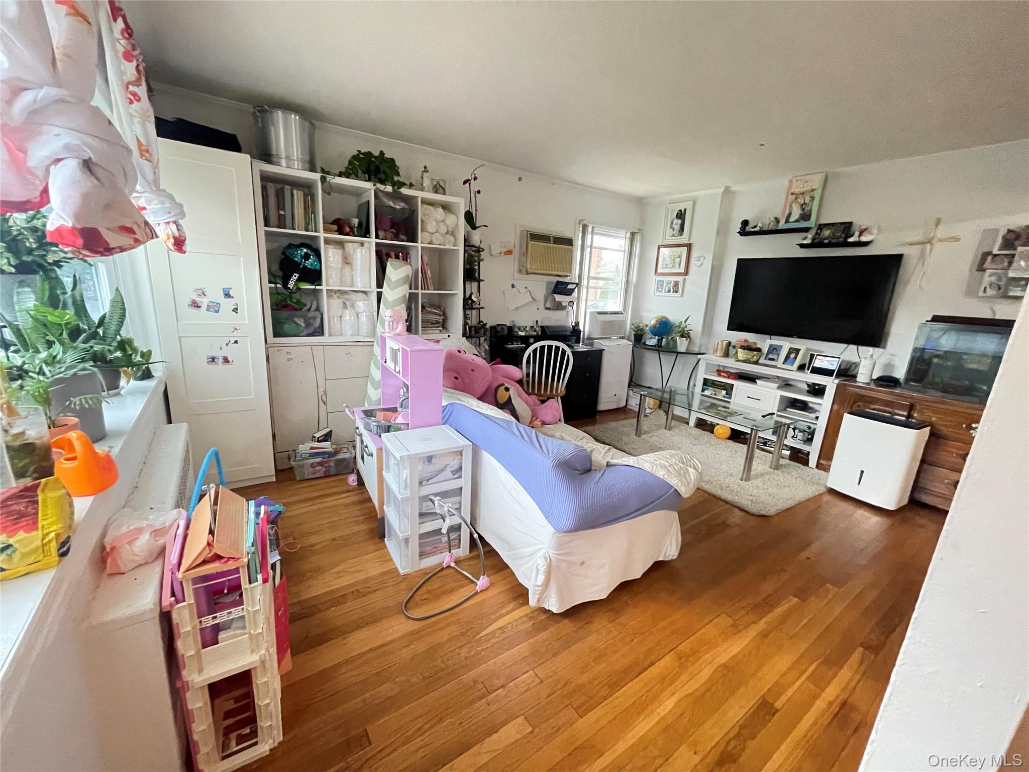 32 Edgewood Road – For Sale photo 3