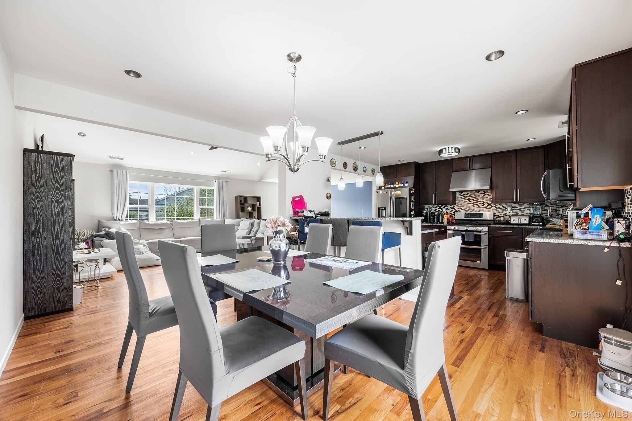 1 Sanford Avenue – For Sale photo 15