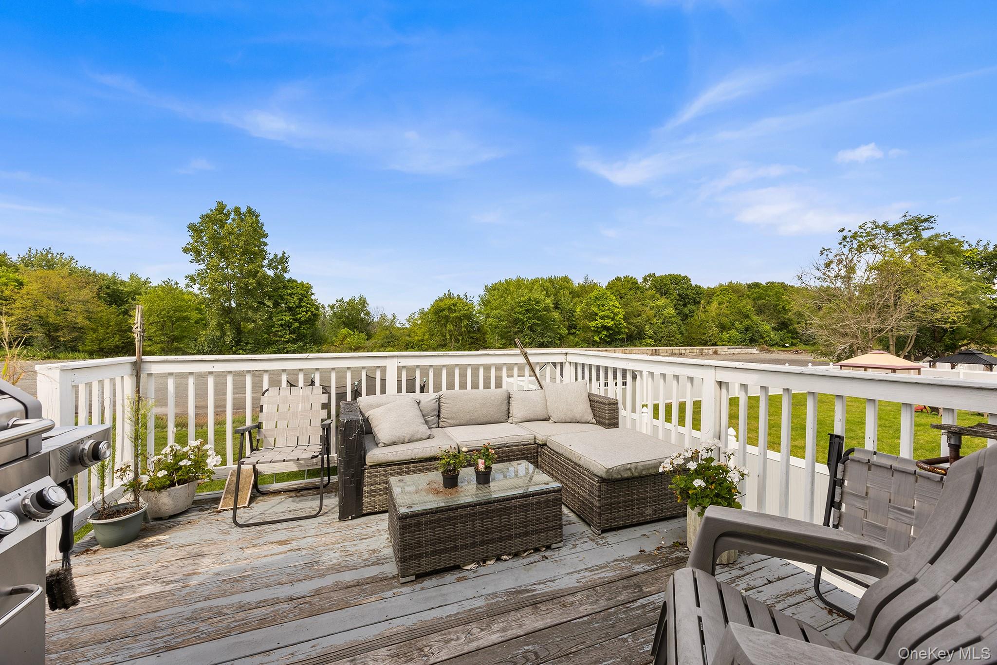 1 Sanford Avenue – For Sale photo 24