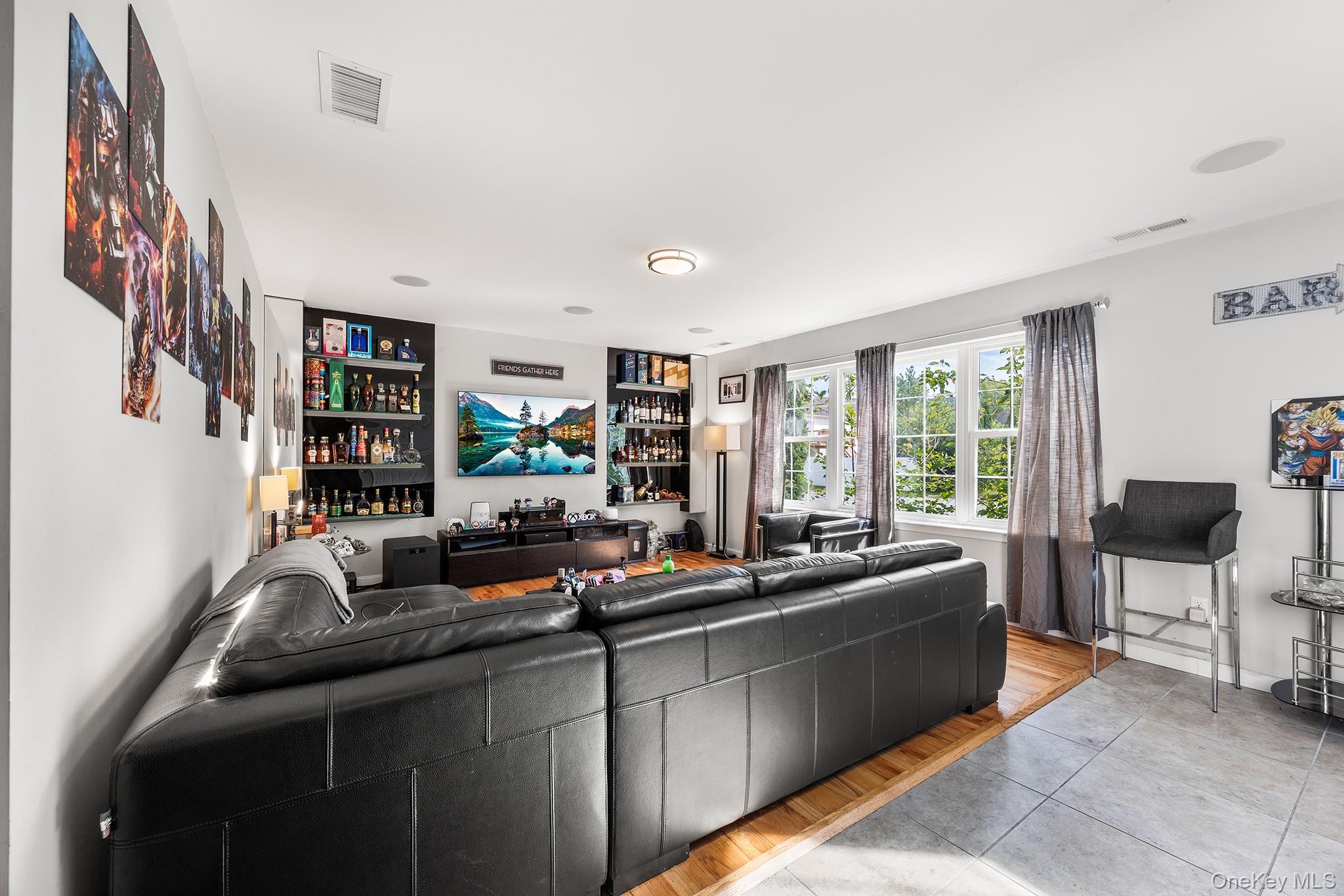 1 Sanford Avenue – For Sale photo 10