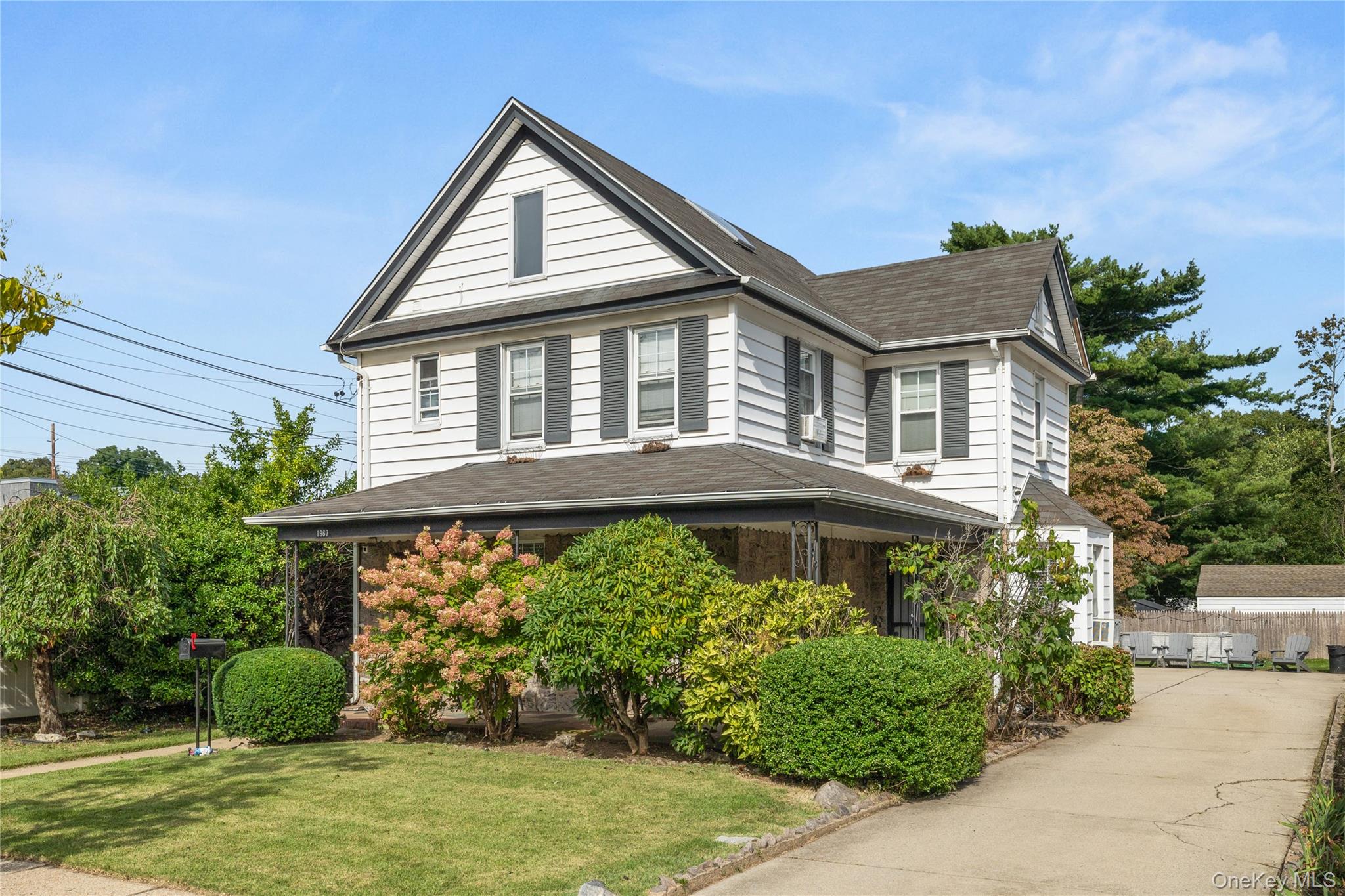 1967 Oakland Avenue – For Sale
