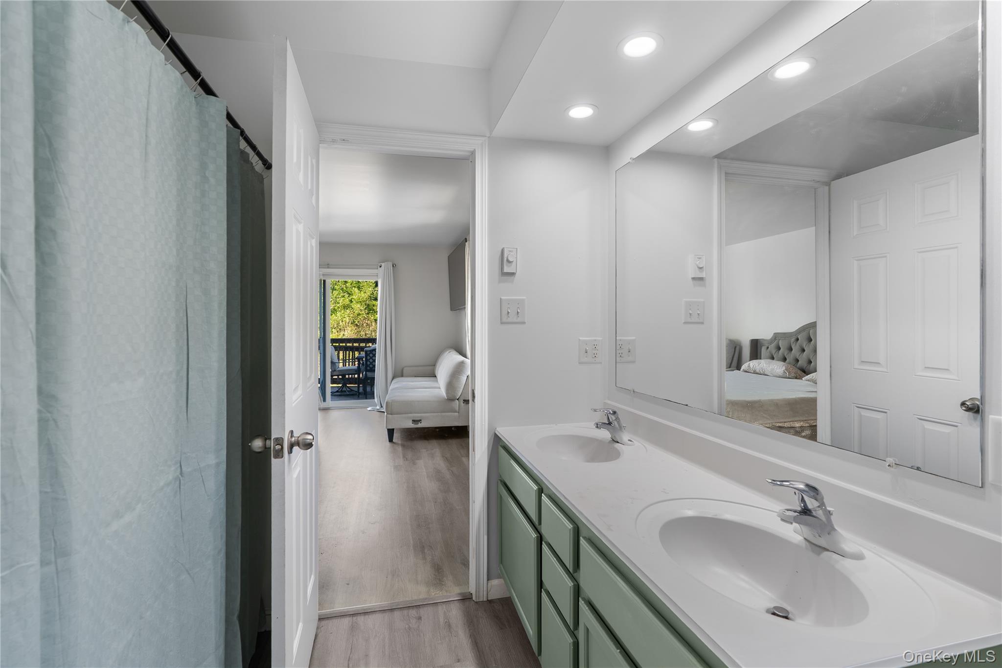 2258 Sleepy Hollow Road – For Sale photo 17