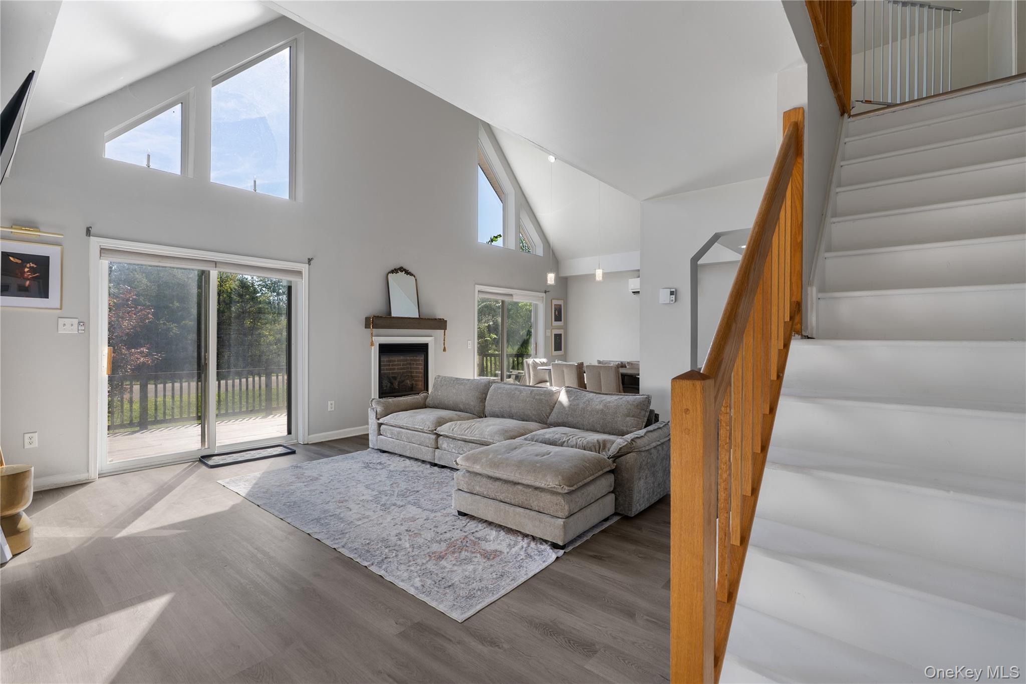 2258 Sleepy Hollow Road – For Sale photo 4