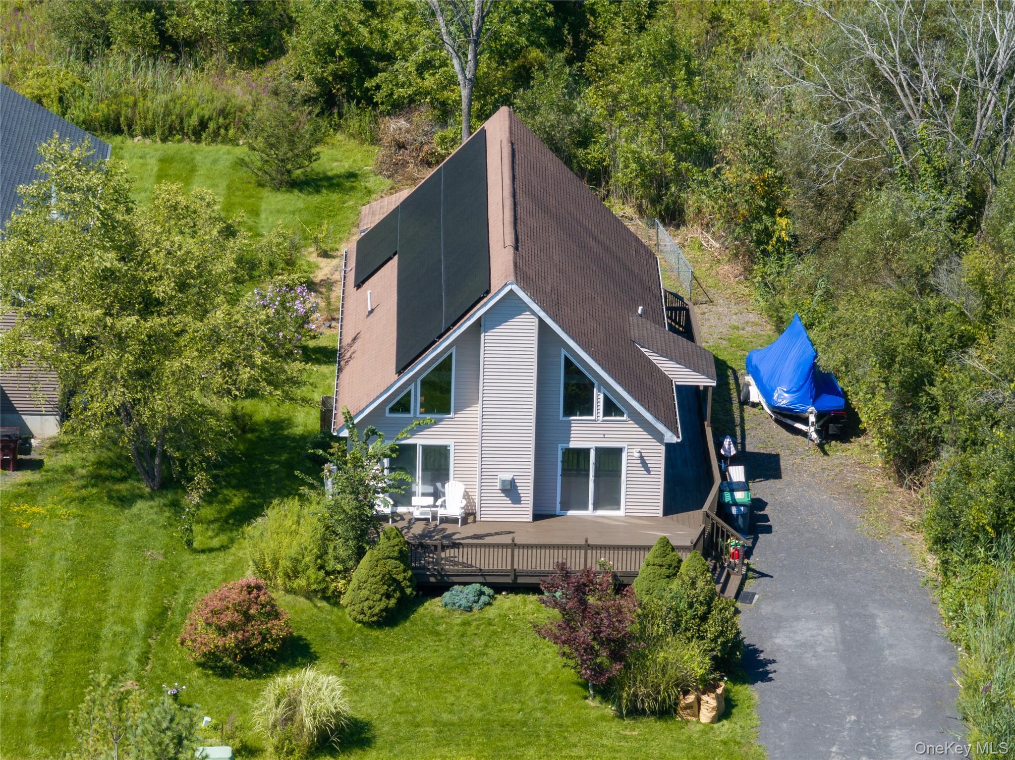 2258 Sleepy Hollow Road – For Sale