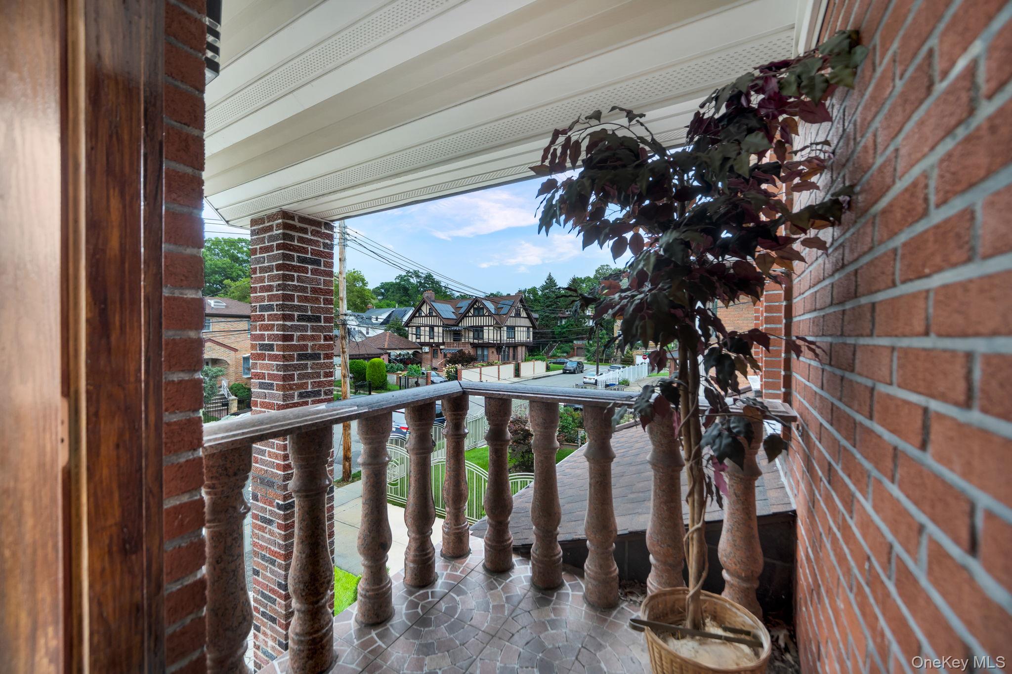 19014 Haywood Road – For Sale photo 33