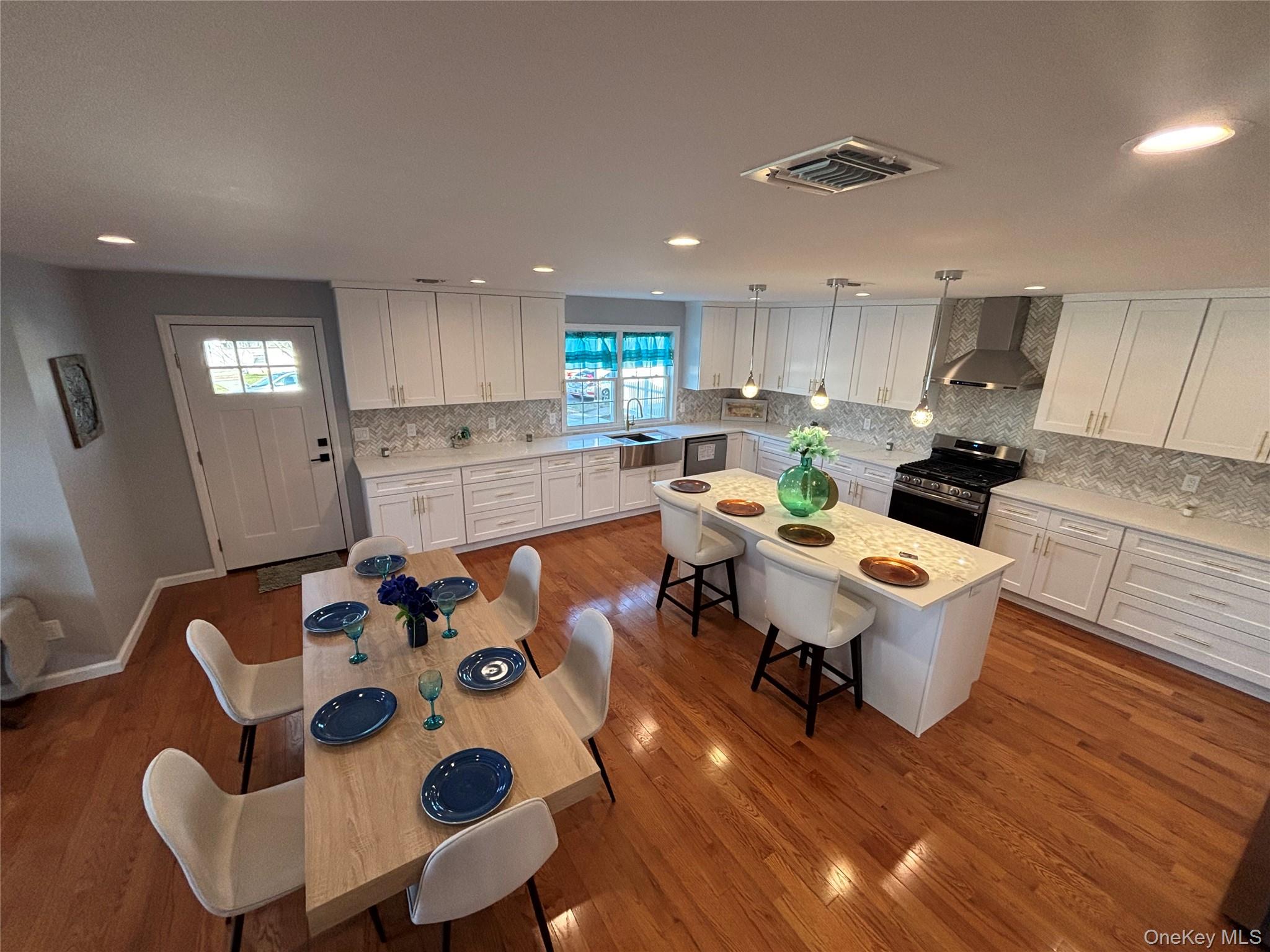 403 S Bayview Avenue – For Sale photo 21