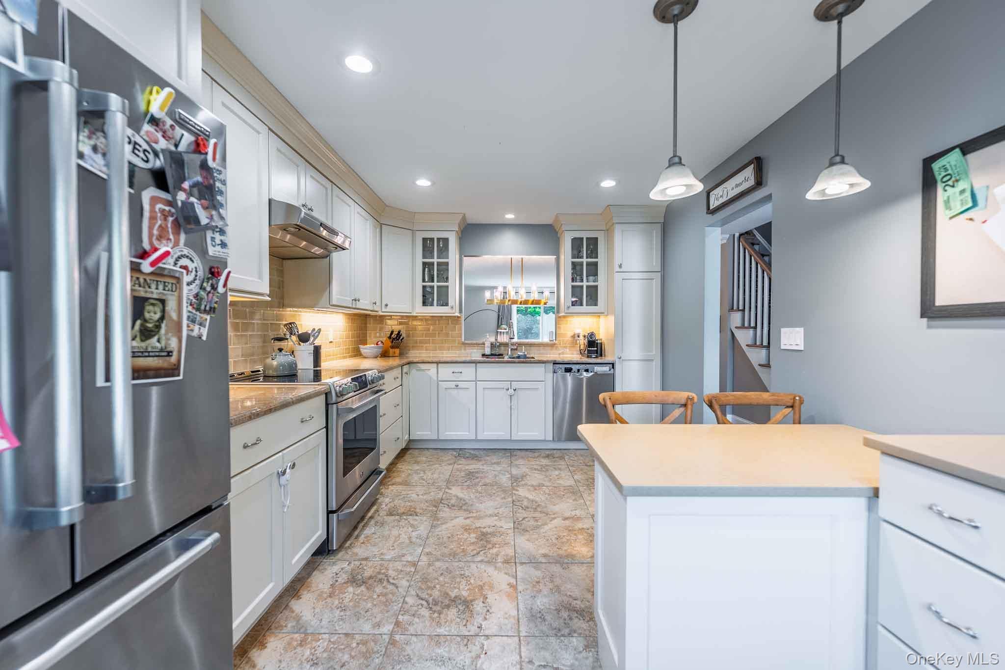 16 Pine Street – For Rent photo 12