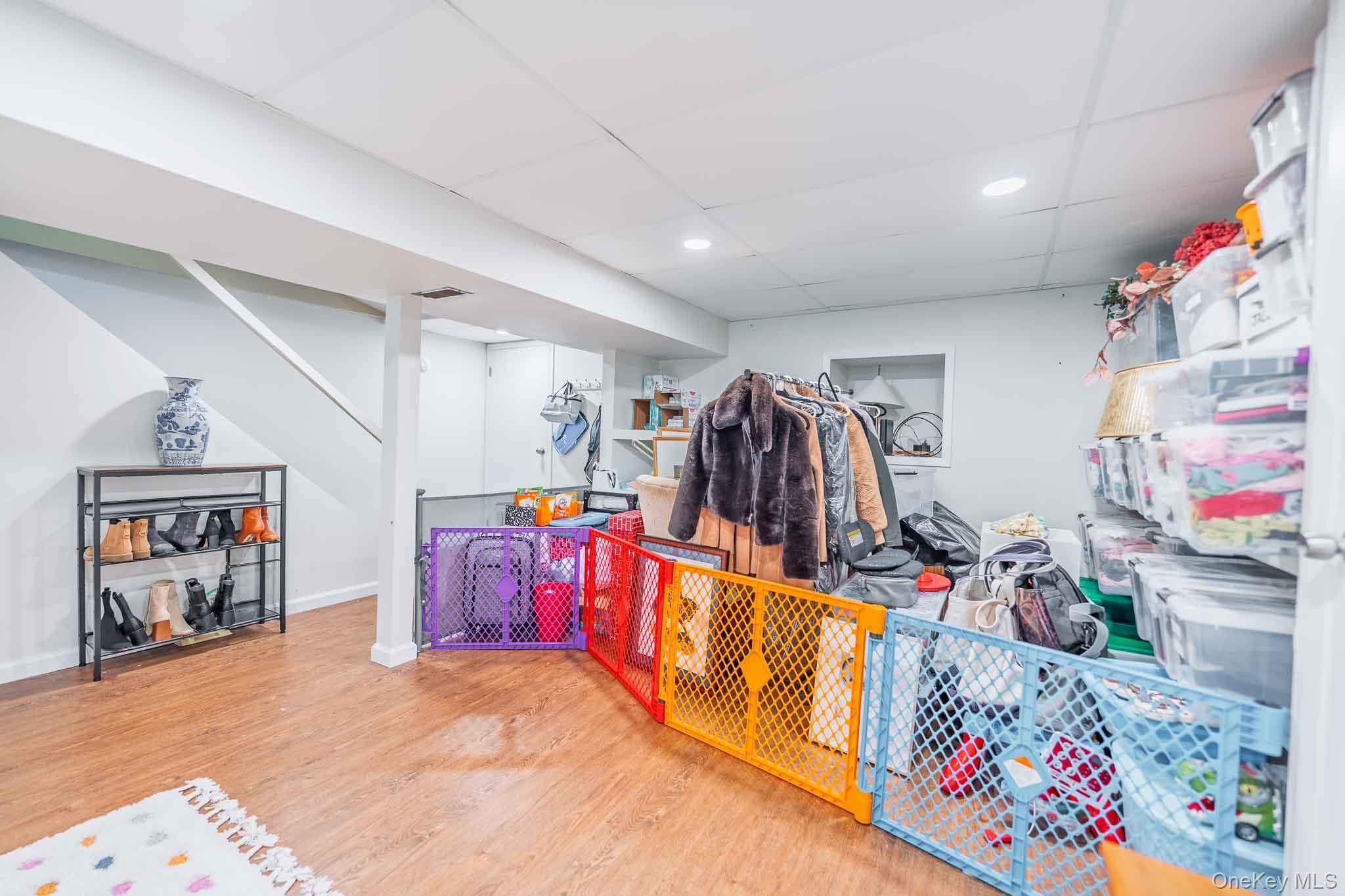 16 Pine Street – For Rent photo 26