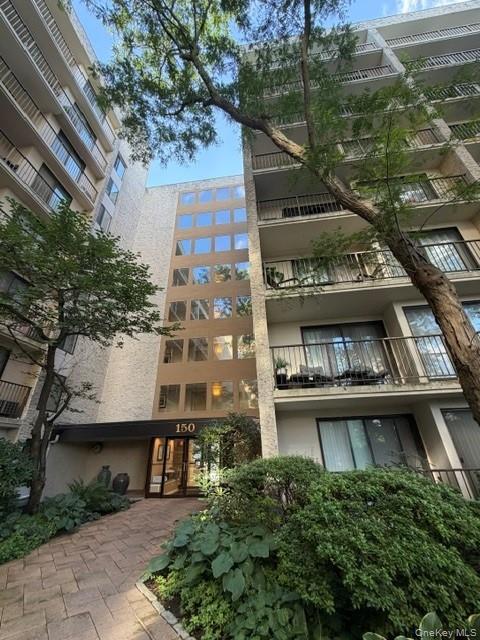 150 Overlook Avenue, Unit 5E photo 24