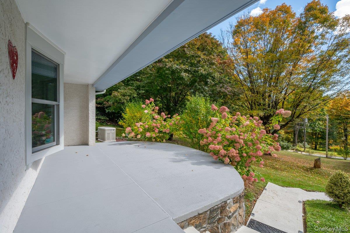 18 Blueberry Hill Road – For Sale photo 5