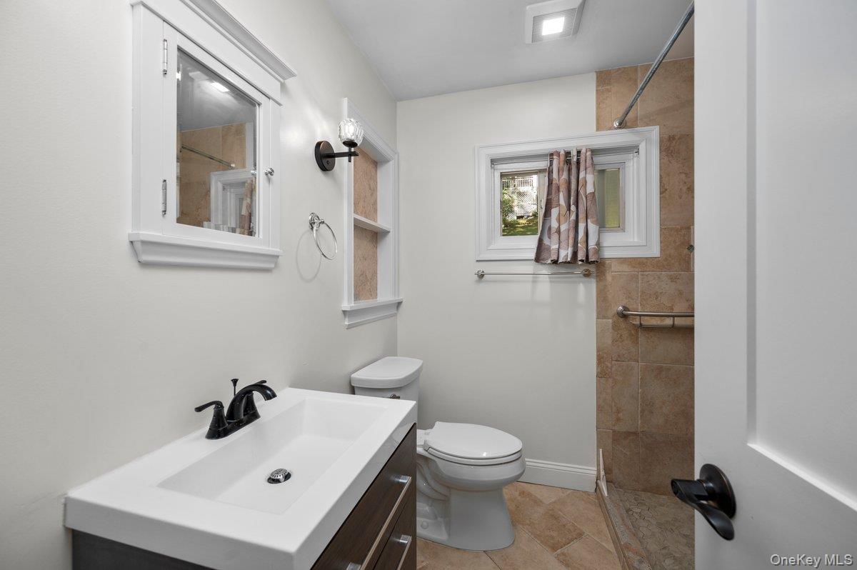 18 Blueberry Hill Road – For Sale photo 21