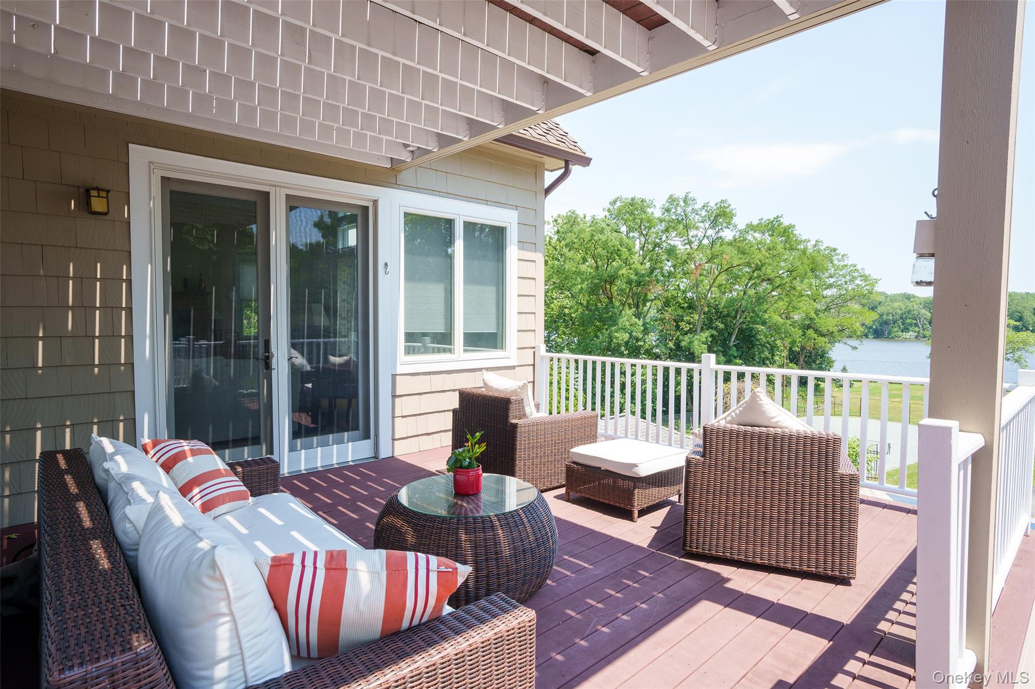 248 Van Wies Point Road – For Sale photo 7
