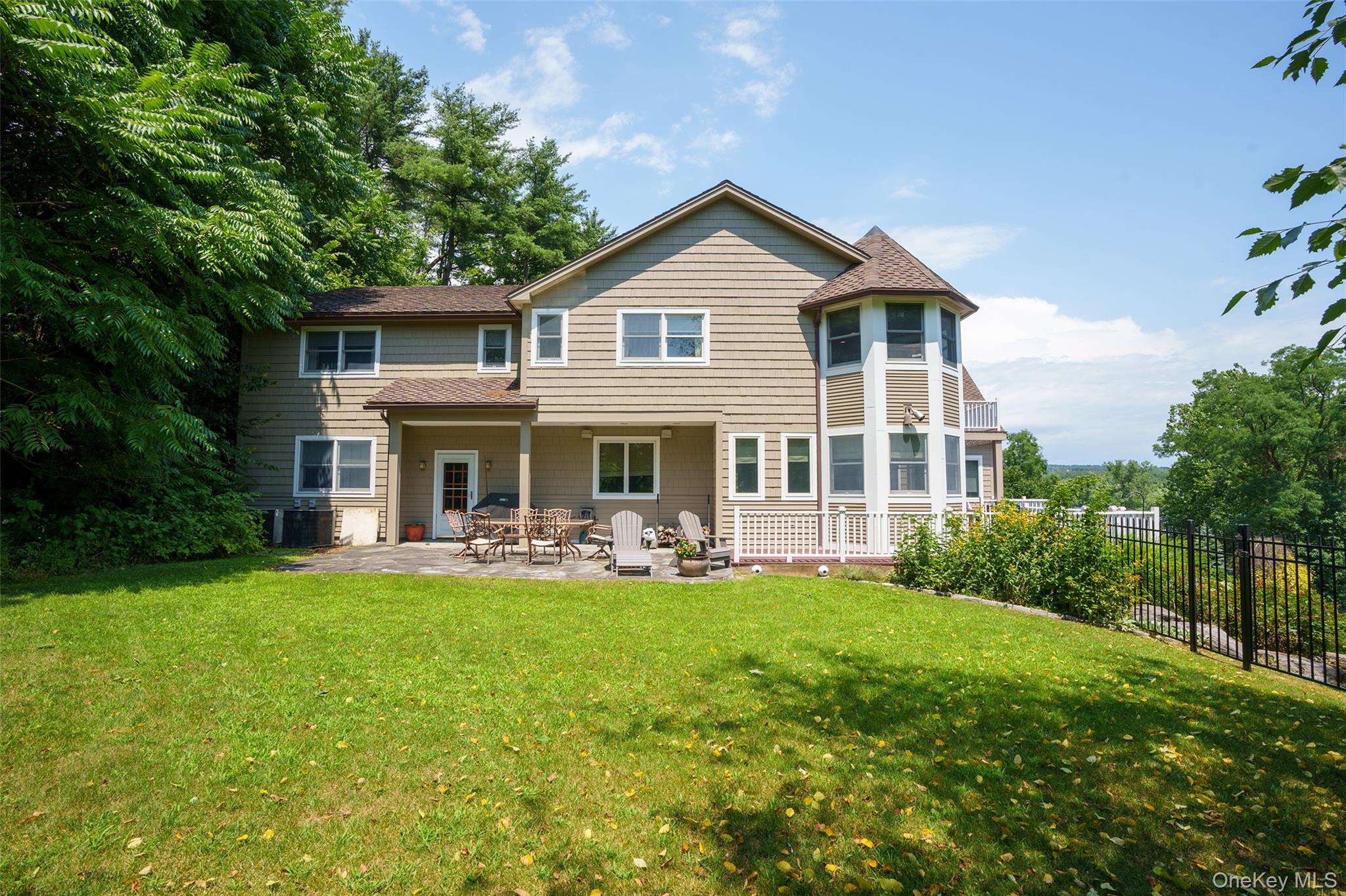 248 Van Wies Point Road – For Sale photo 34