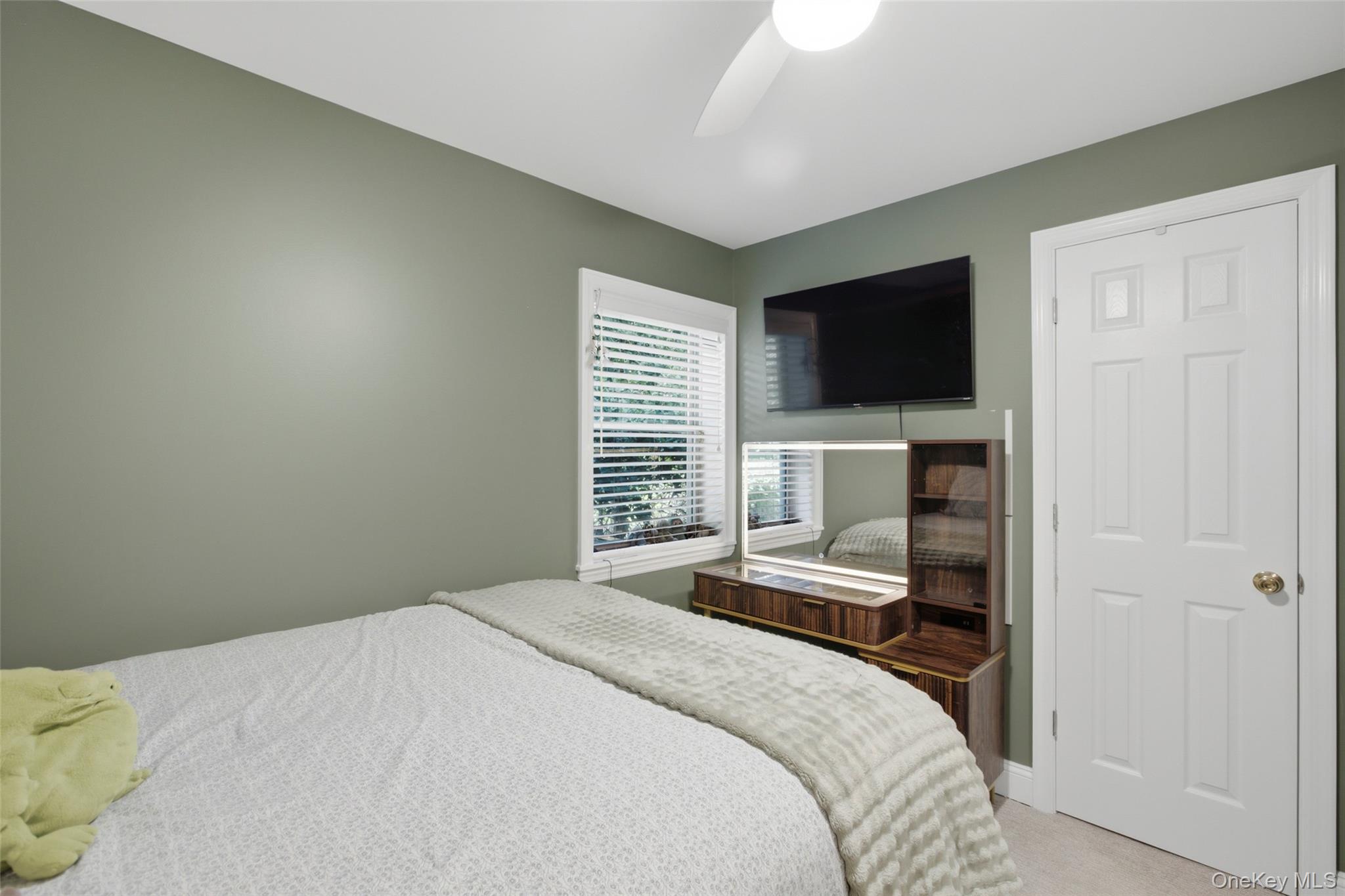 36 Kew Drive – For Sale photo 27
