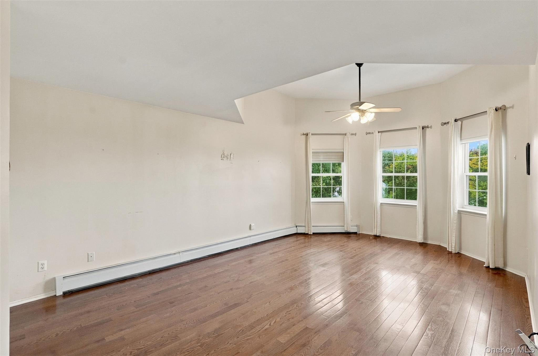 16 Cambridge Circle – For Sale photo 20