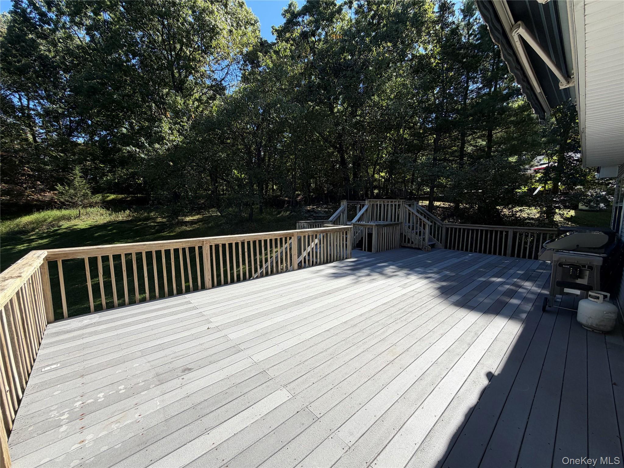 16 Cambridge Circle – For Sale