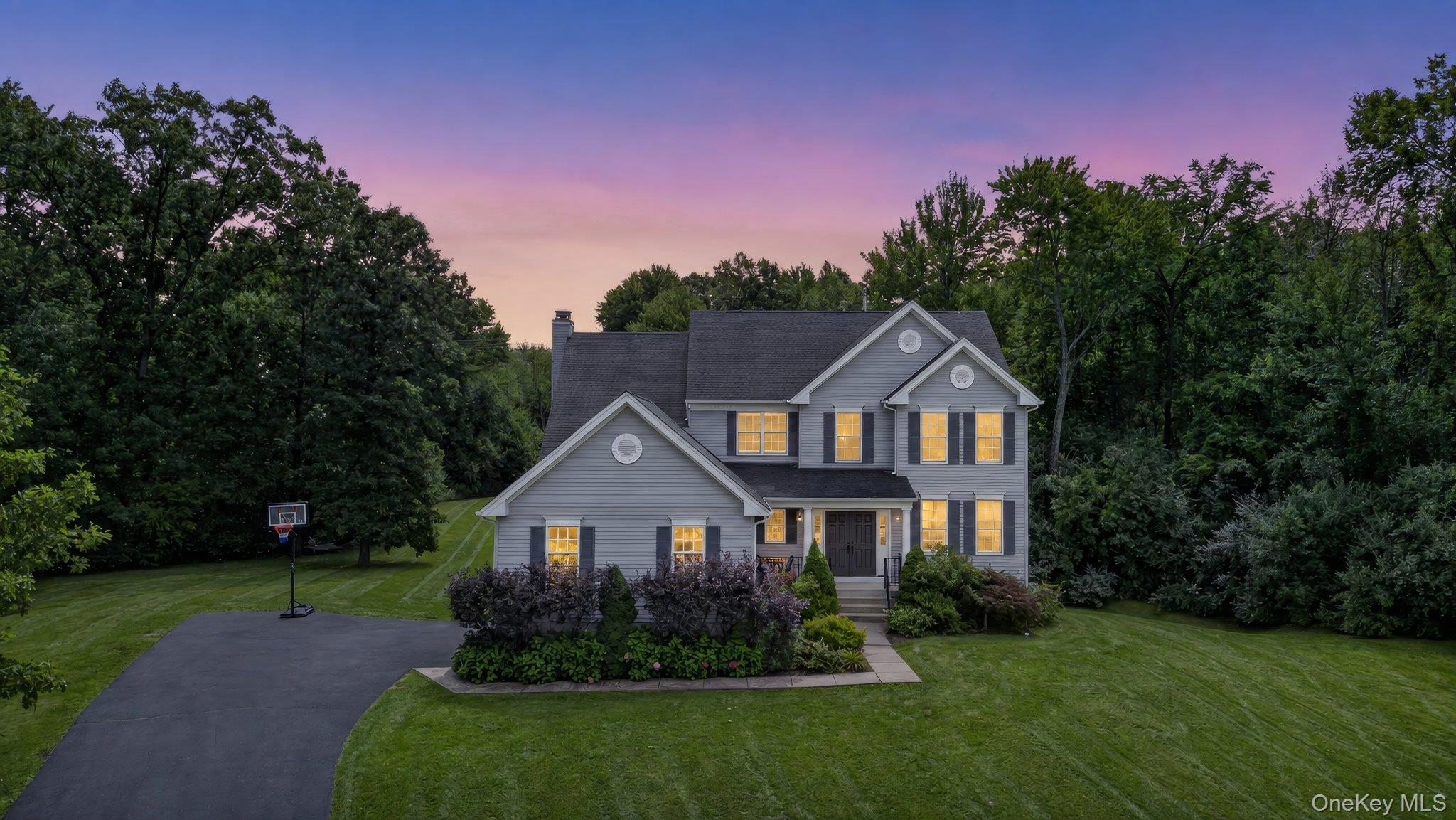 10 Doolin Court – For Sale photo 2