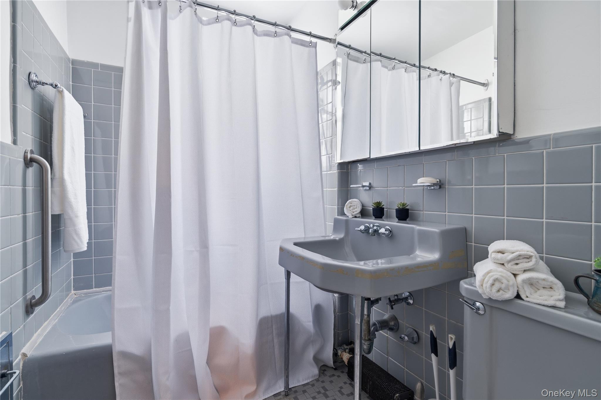 1 Salisbury Point, Unit 4D photo 11