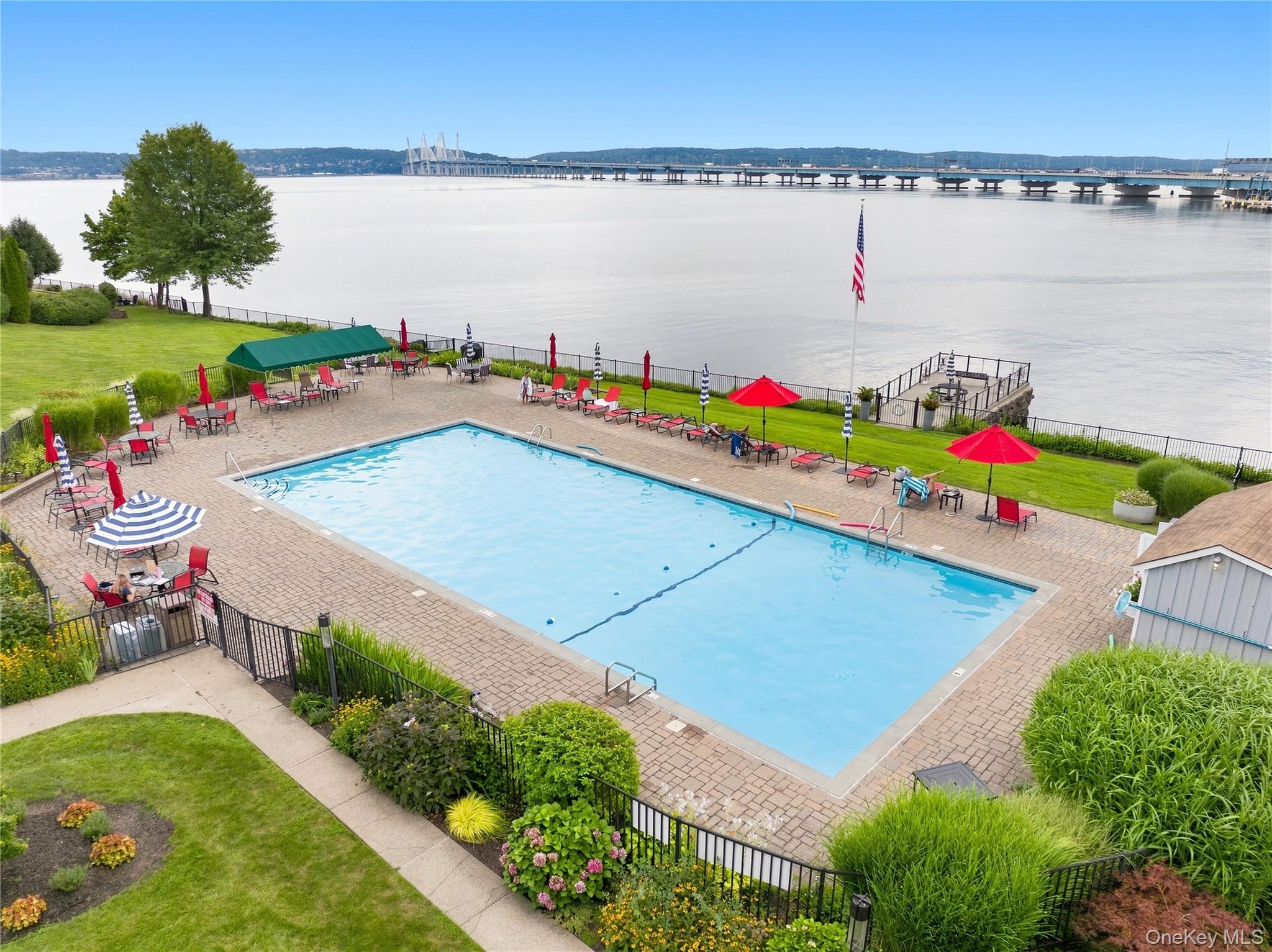 1 Salisbury Point, Unit 4D photo 14