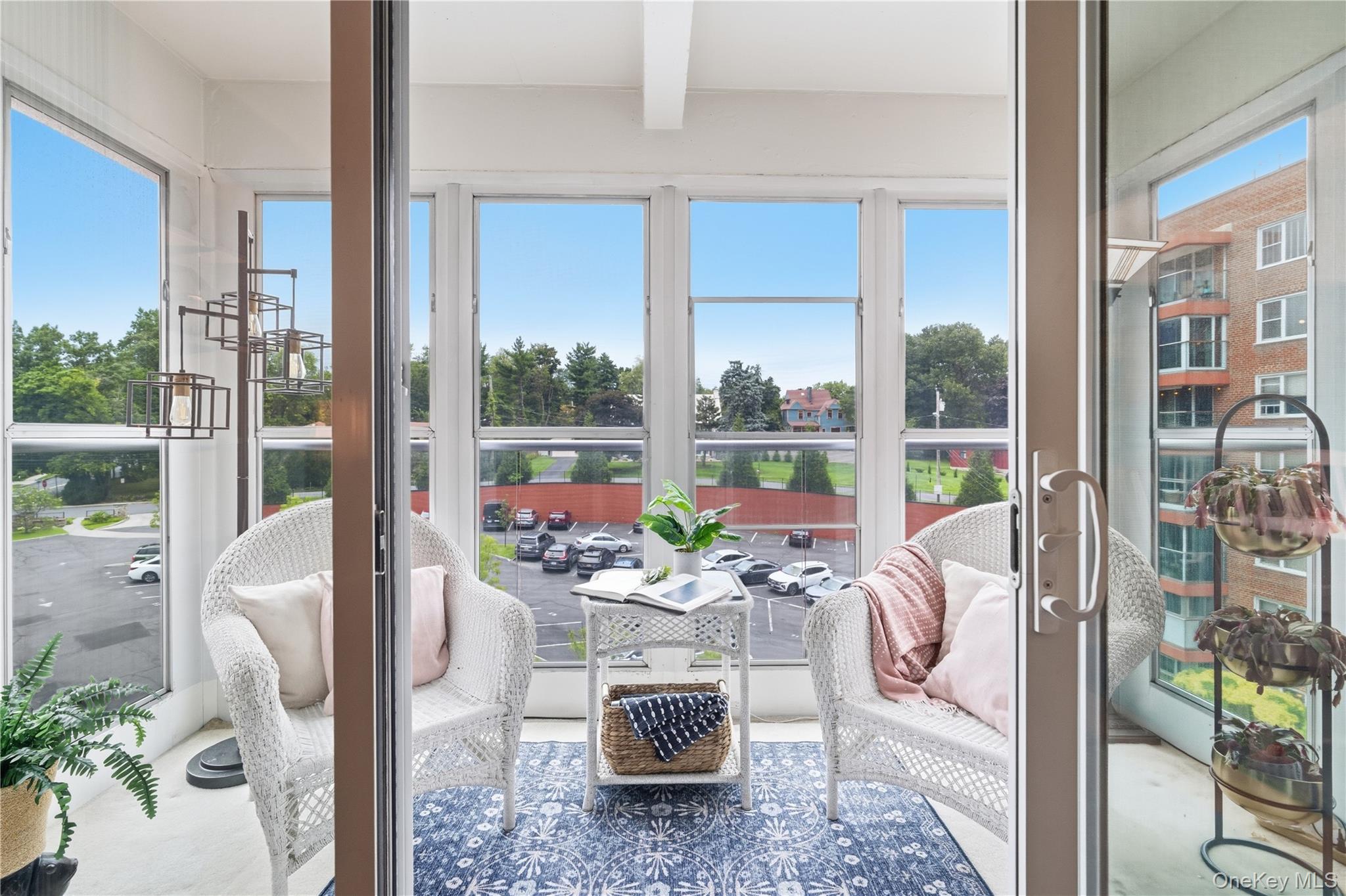 1 Salisbury Point, Unit 4D photo 4