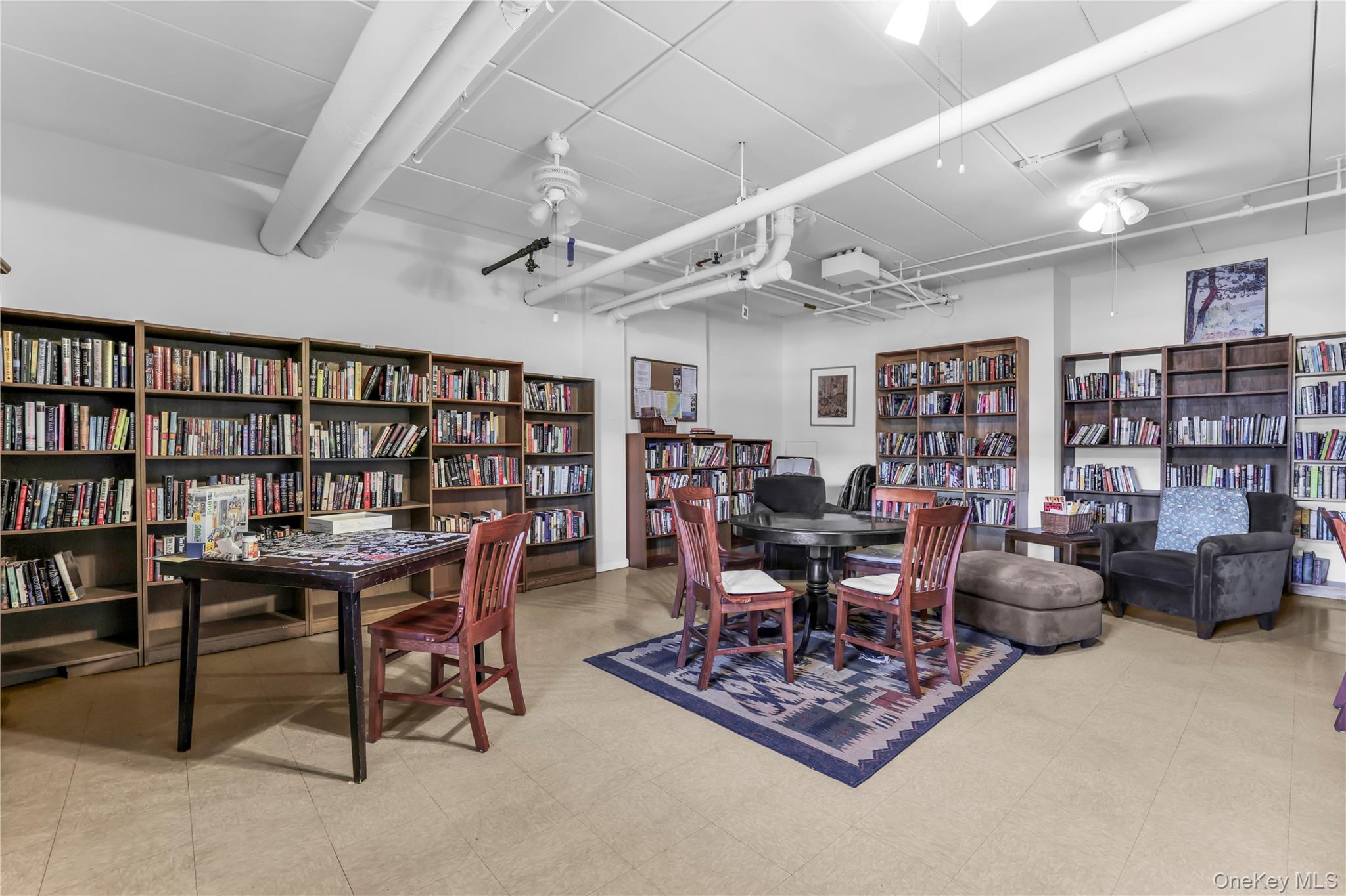 1085 Warburton Avenue, Unit 210 photo 13