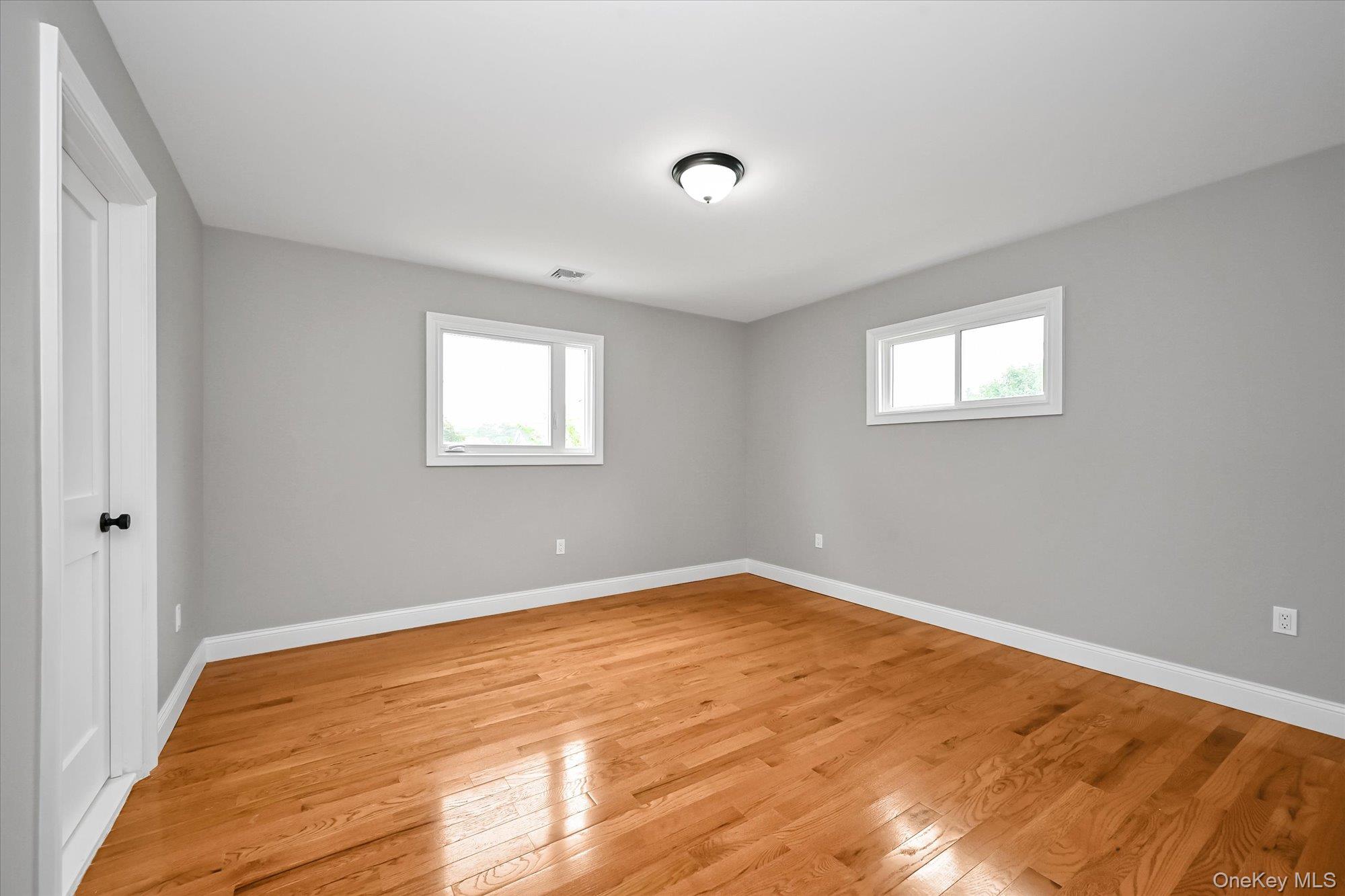 226 Vincent Drive – For Sale photo 11