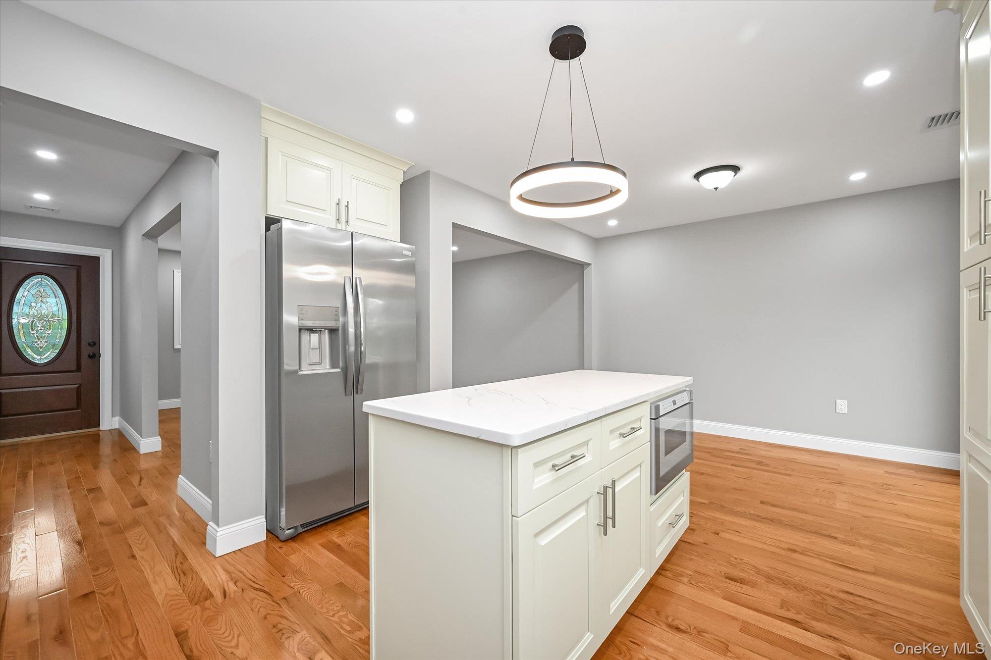 226 Vincent Drive – For Sale photo 10