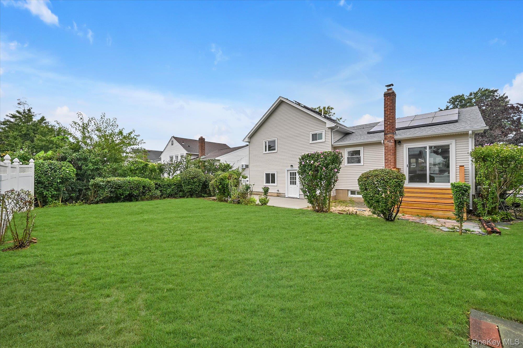 226 Vincent Drive – For Sale photo 22