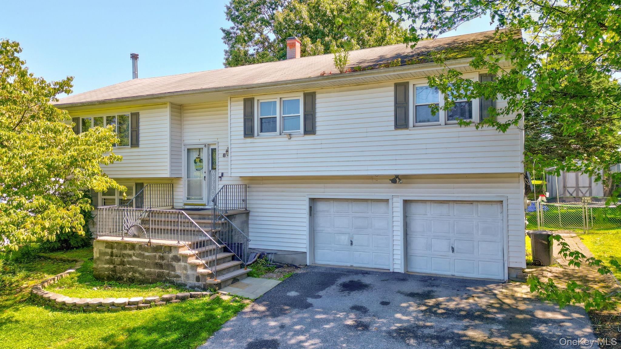 8 Pine Street – For Sale photo 4