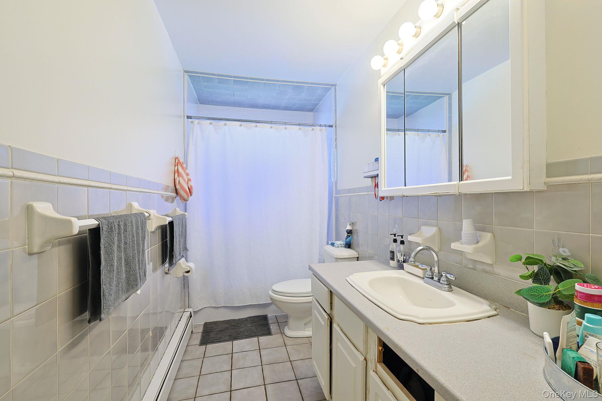 8 Pine Street – For Sale photo 14