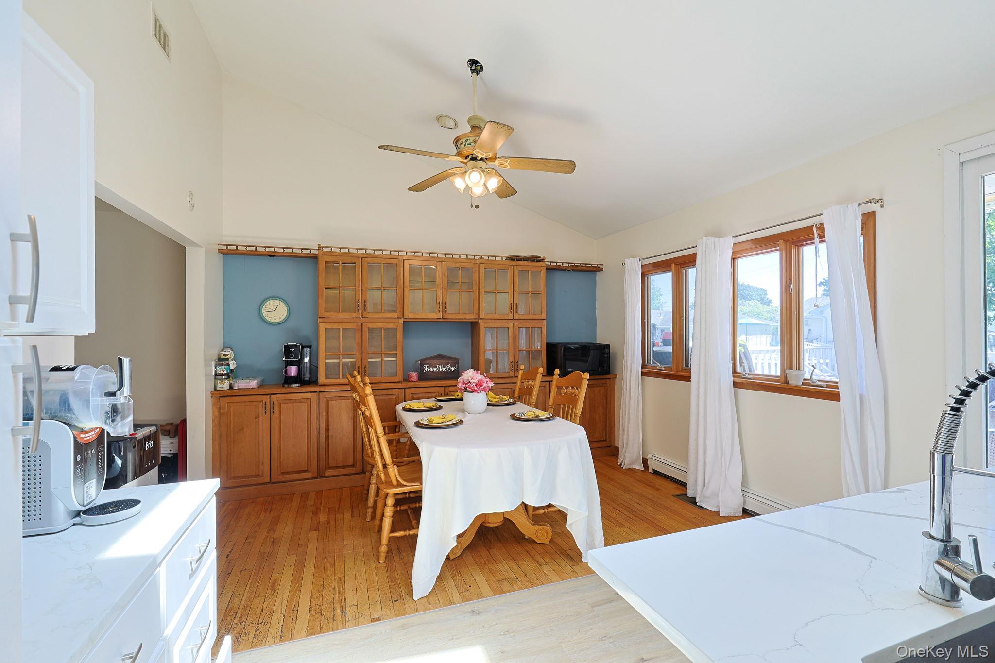 8 Pine Street – For Sale photo 10
