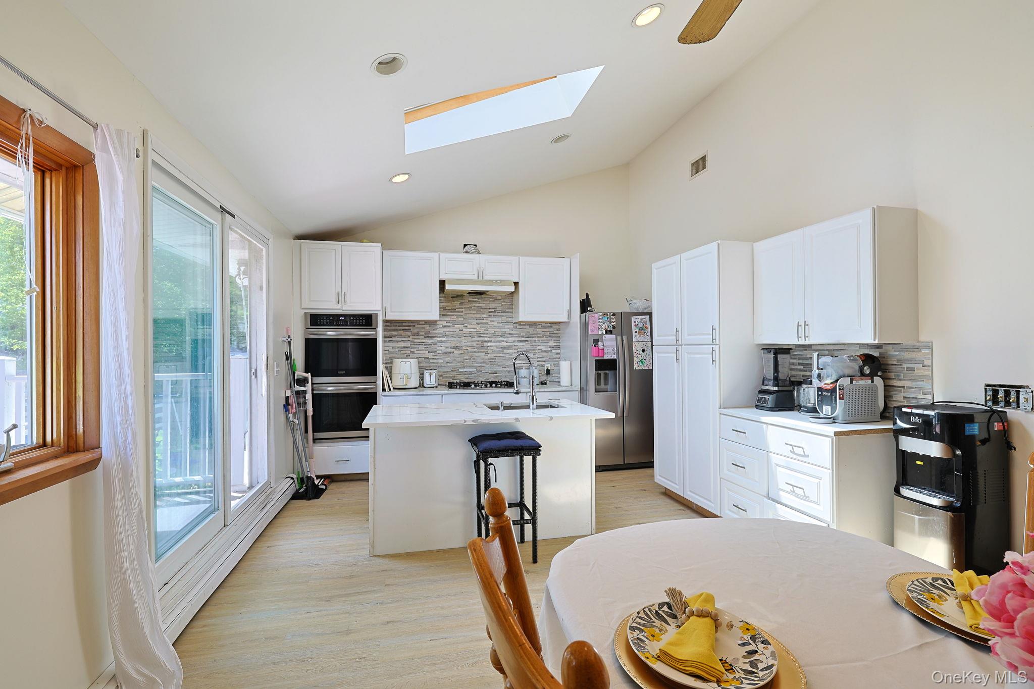 8 Pine Street – For Sale photo 11