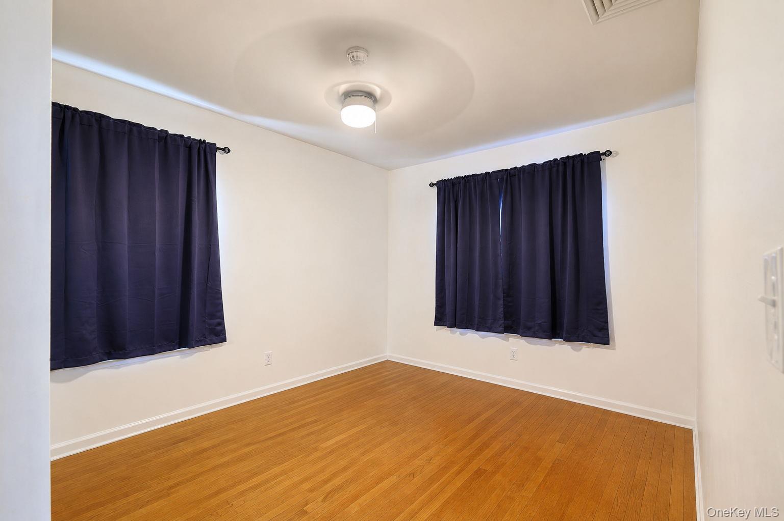8 Pine Street – For Sale photo 33