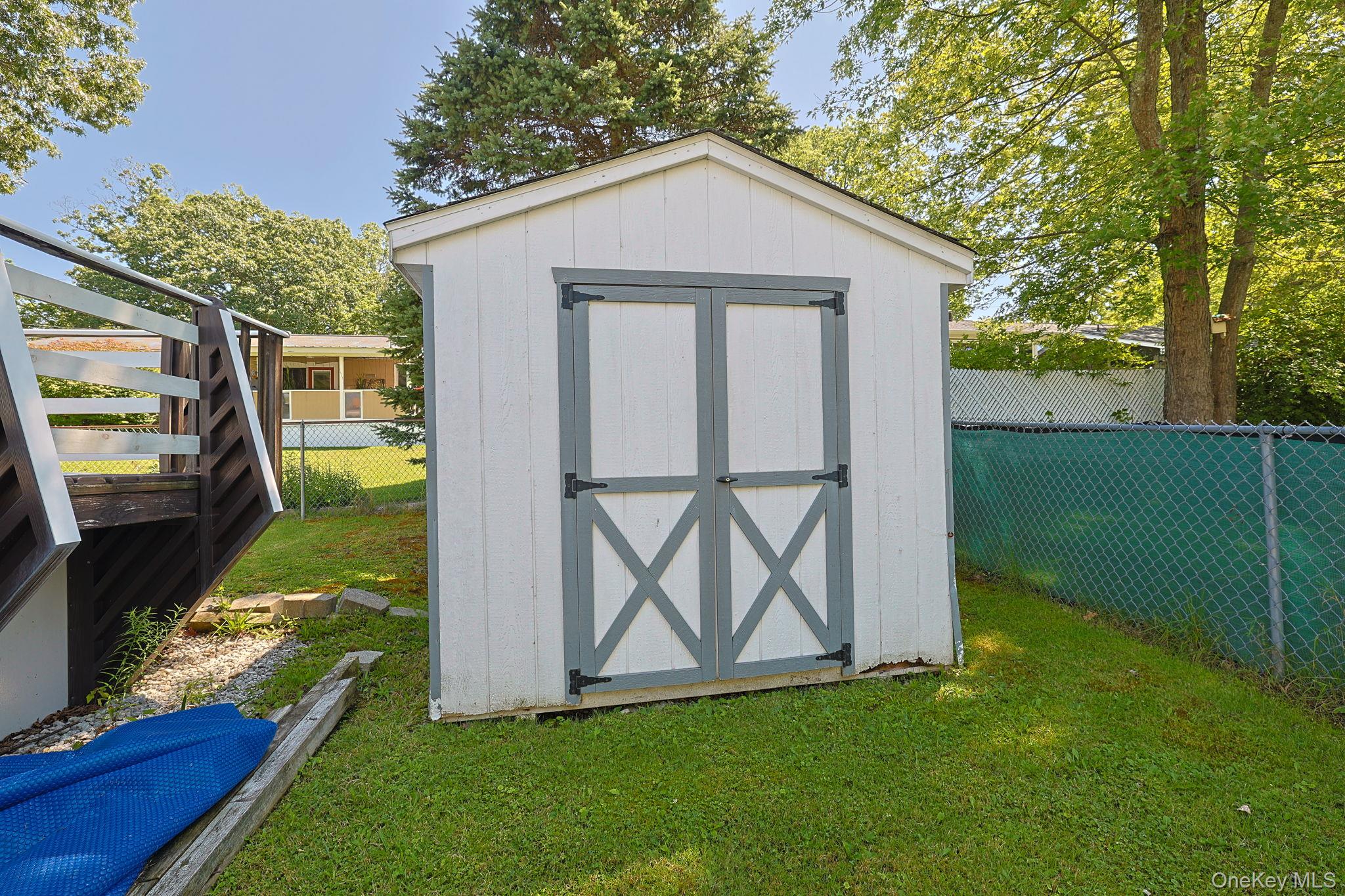 8 Pine Street – For Sale photo 29