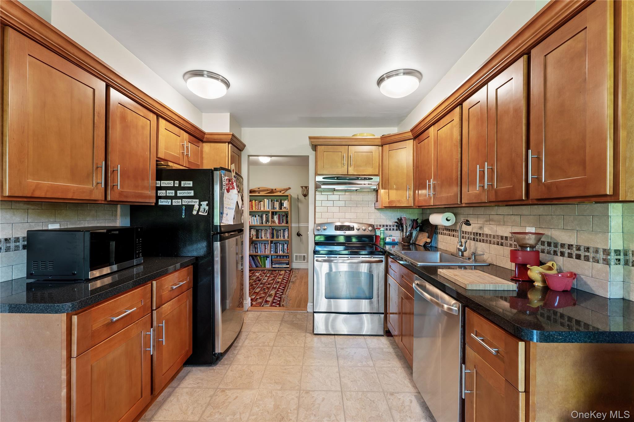 30 Gateway Road, Unit 102N photo 10