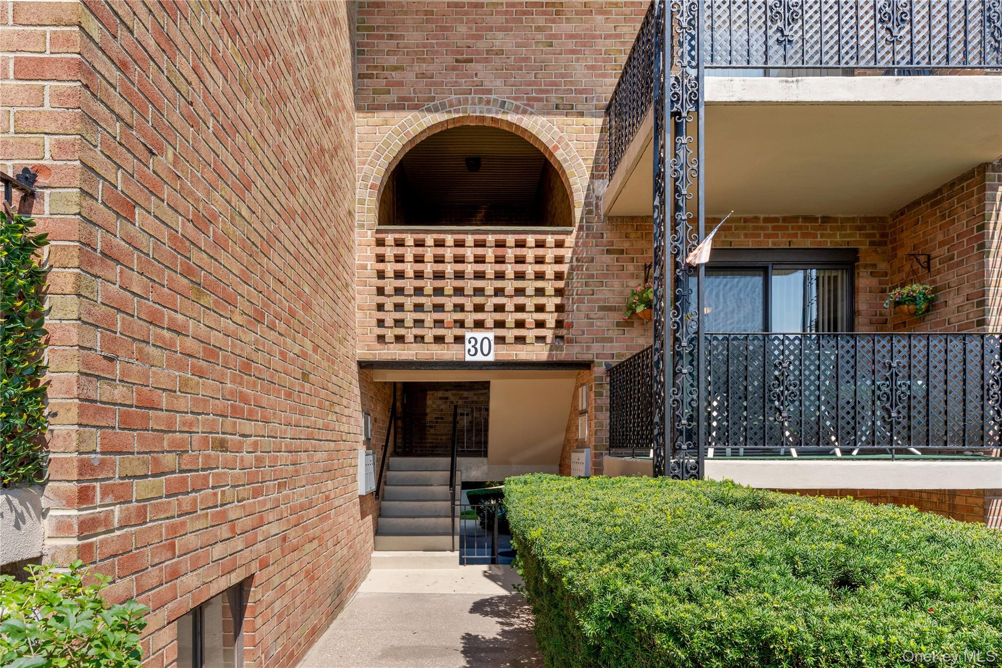 30 Gateway Road, Unit 102N