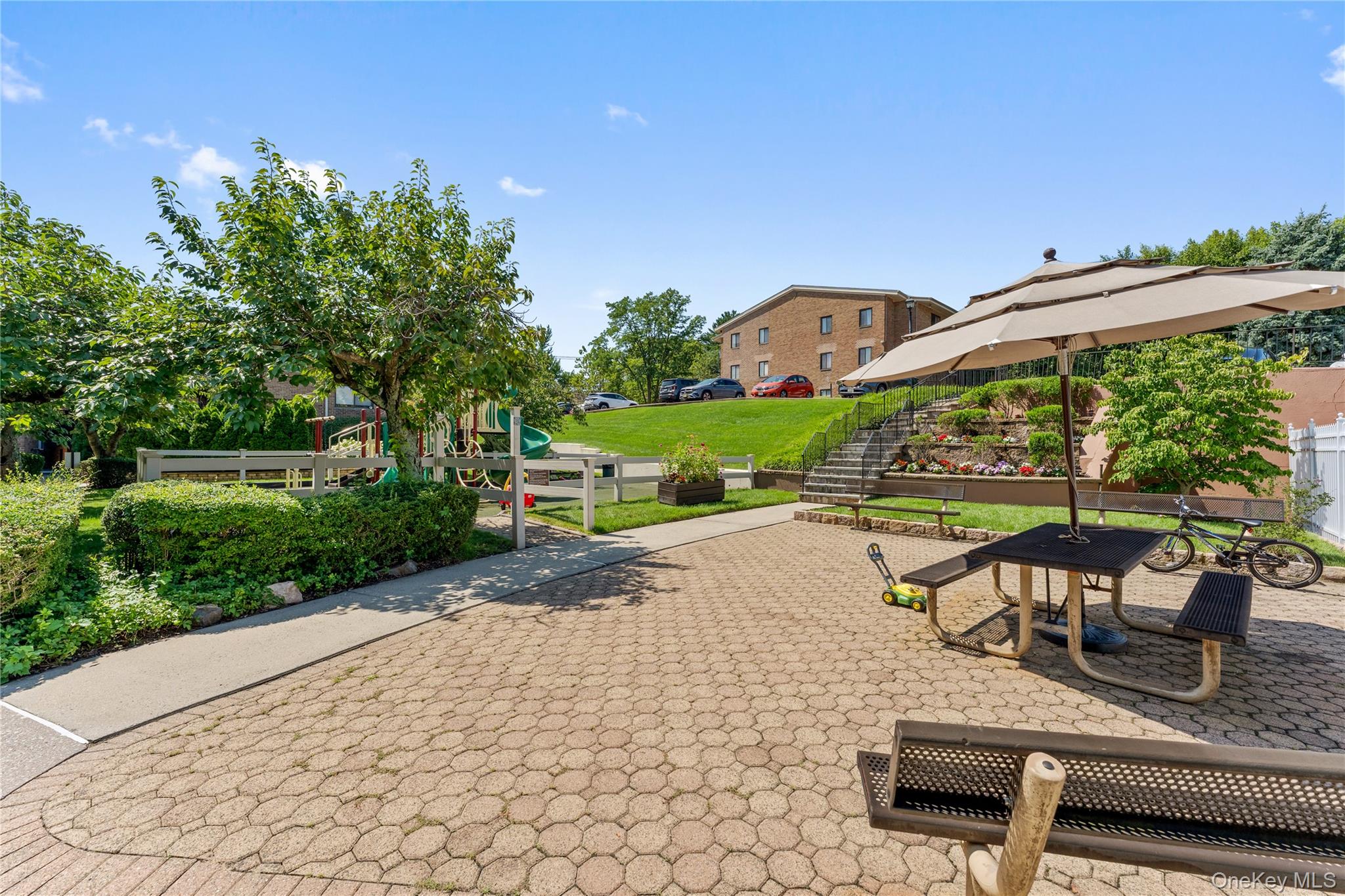 30 Gateway Road, Unit 102N photo 14
